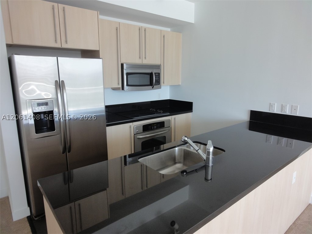 79 SW 12th St #1203-S, Miami FL 33130