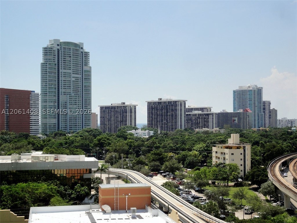 79 SW 12th St #1203-S, Miami FL 33130