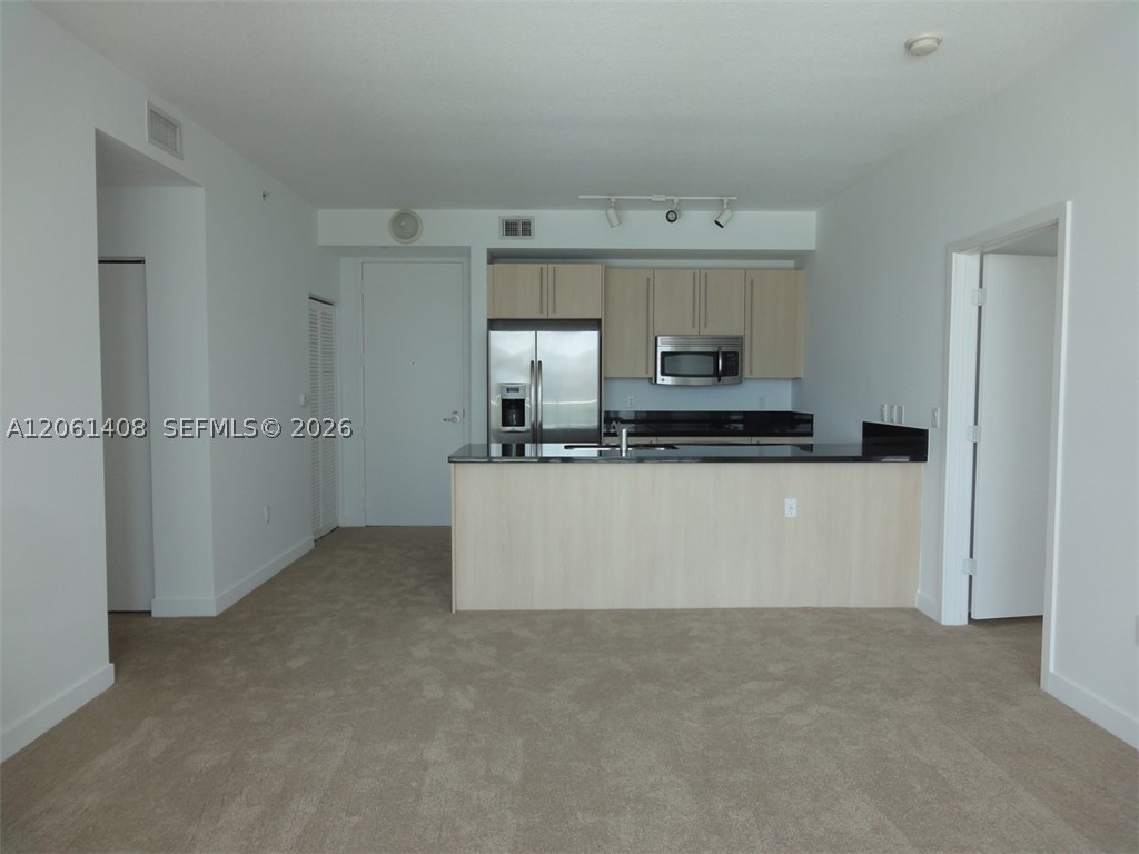 79 SW 12th St #1203-S, Miami FL 33130