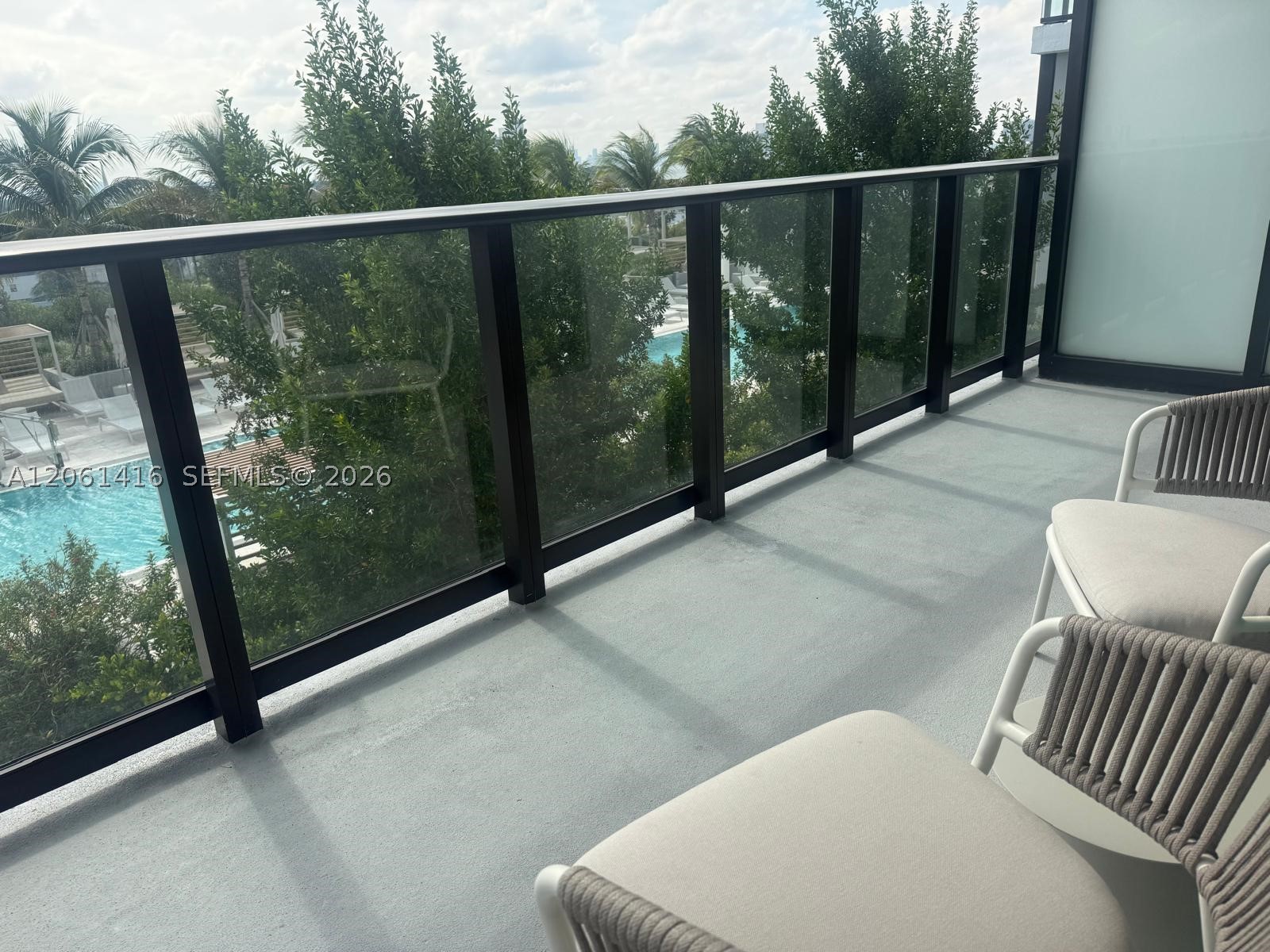 580 72nd St #602, Miami Beach FL 33141