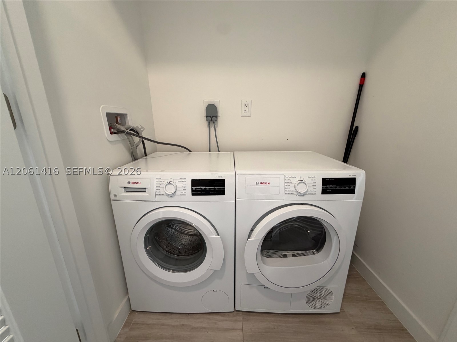 580 72nd St #602, Miami Beach FL 33141