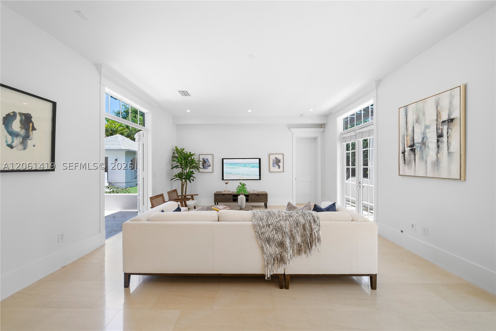 7745 SW 54th Ave, Miami FL 33143