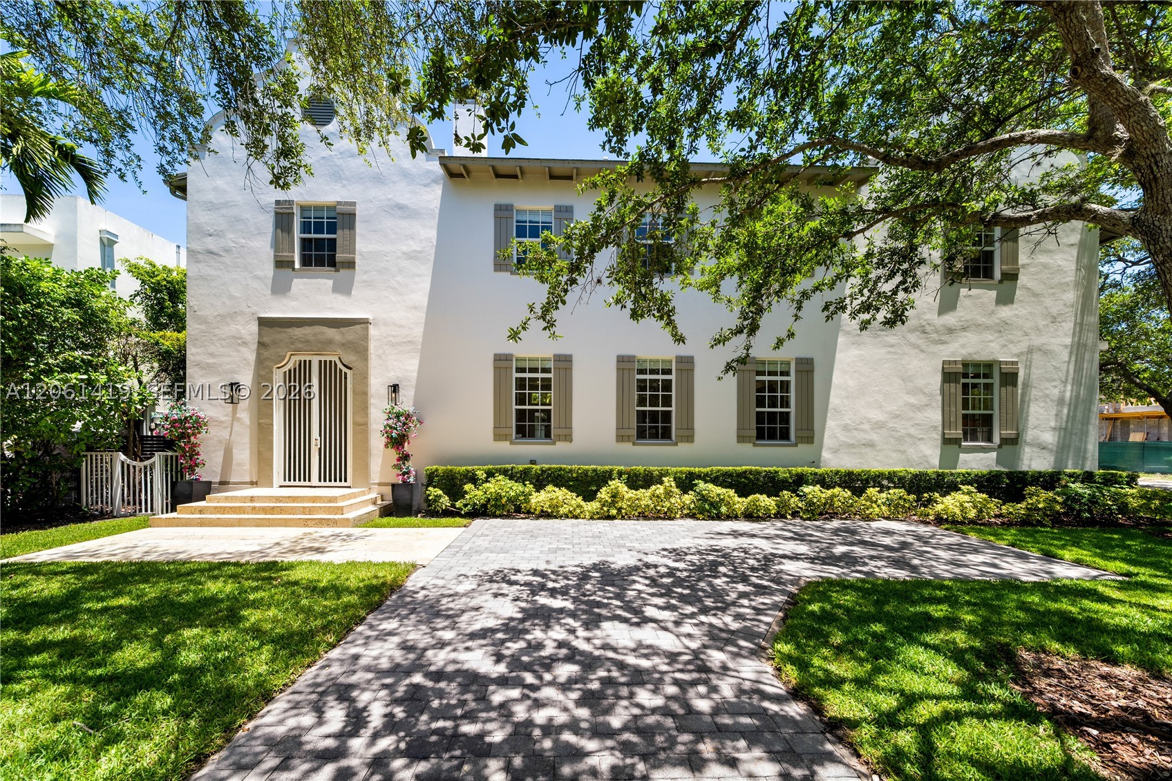 7745 SW 54th Ave, Miami FL 33143