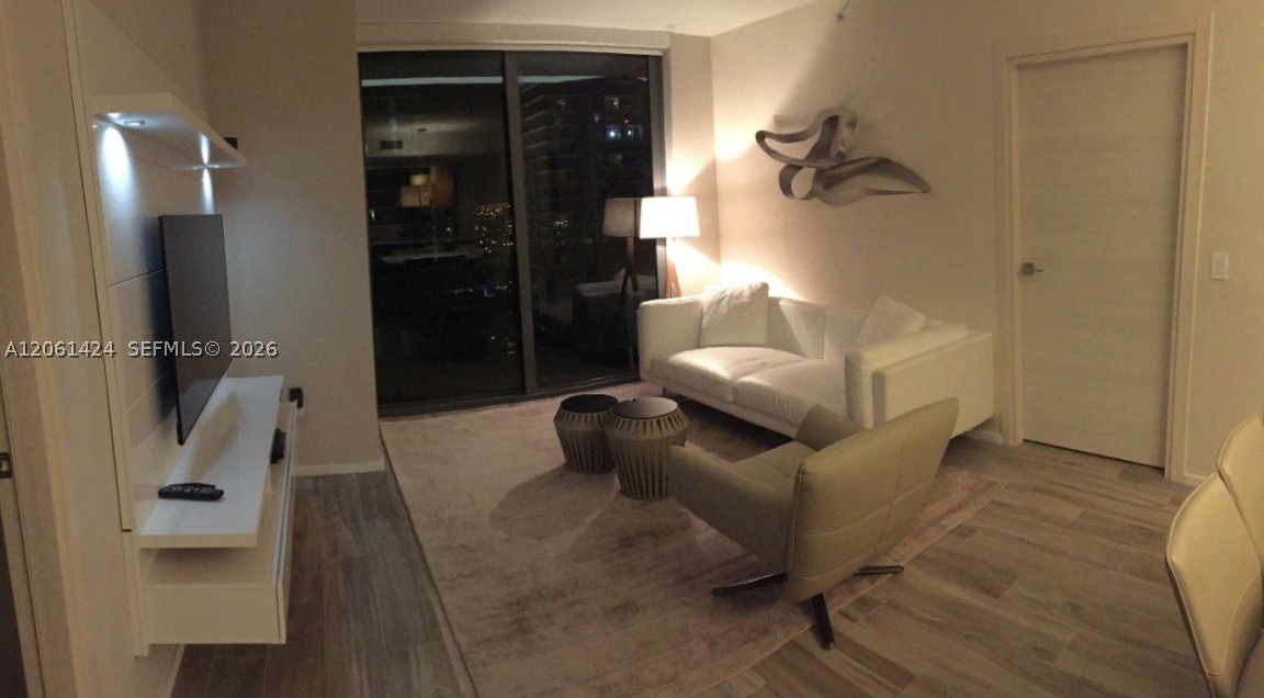 801 S Miami Ave #1910, Miami FL 33130