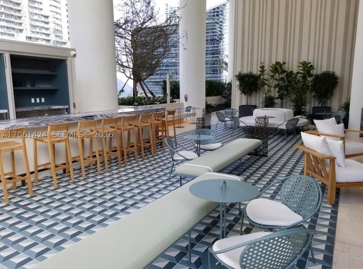 801 S Miami Ave #1910, Miami FL 33130