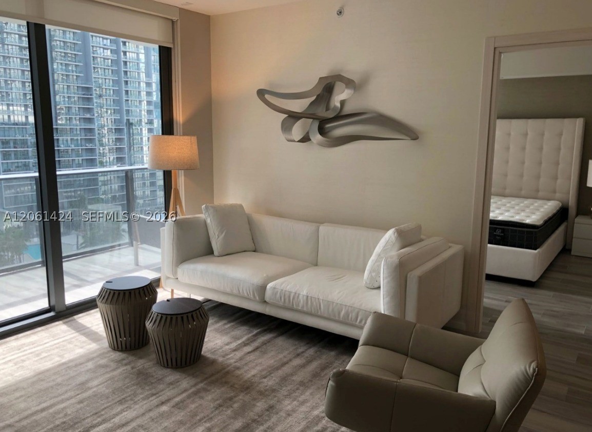 801 S Miami Ave #1910, Miami FL 33130