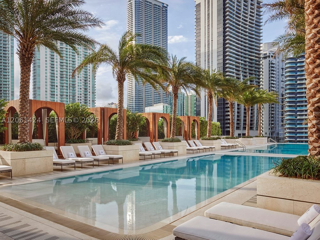 801 S Miami Ave #1910, Miami FL 33130