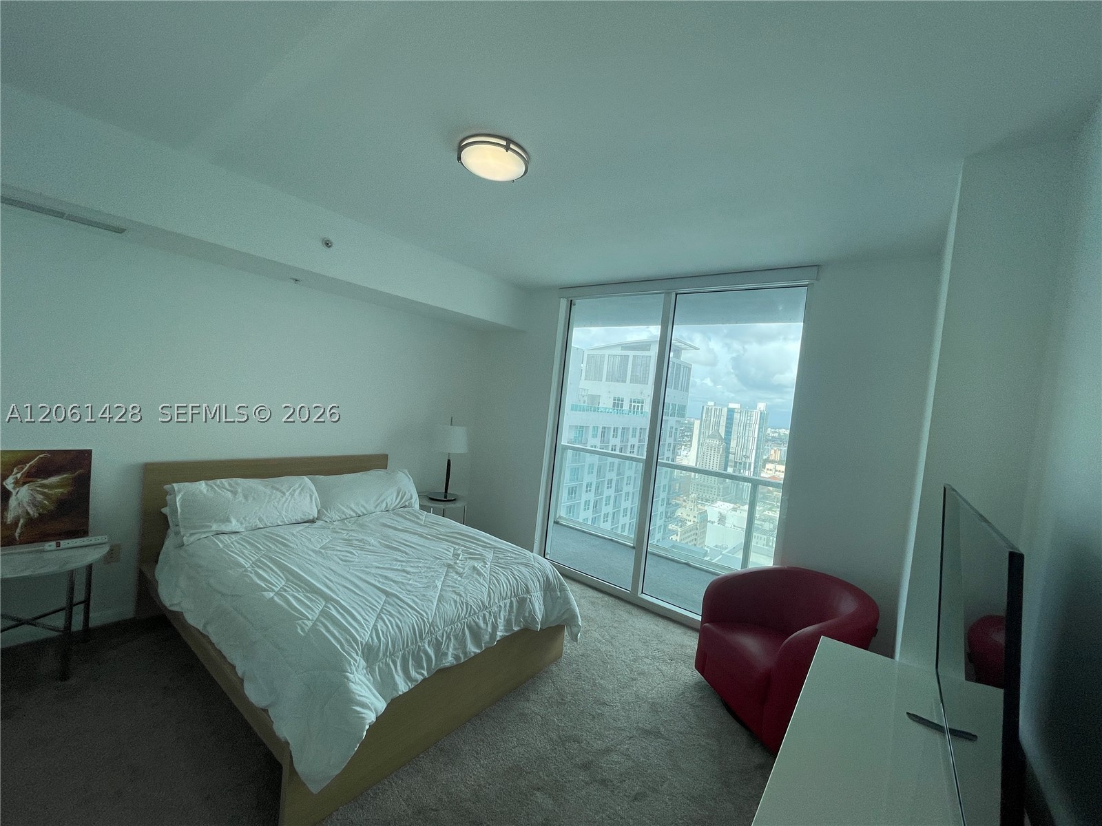 253 NE 2nd St #3806, Miami FL 33132
