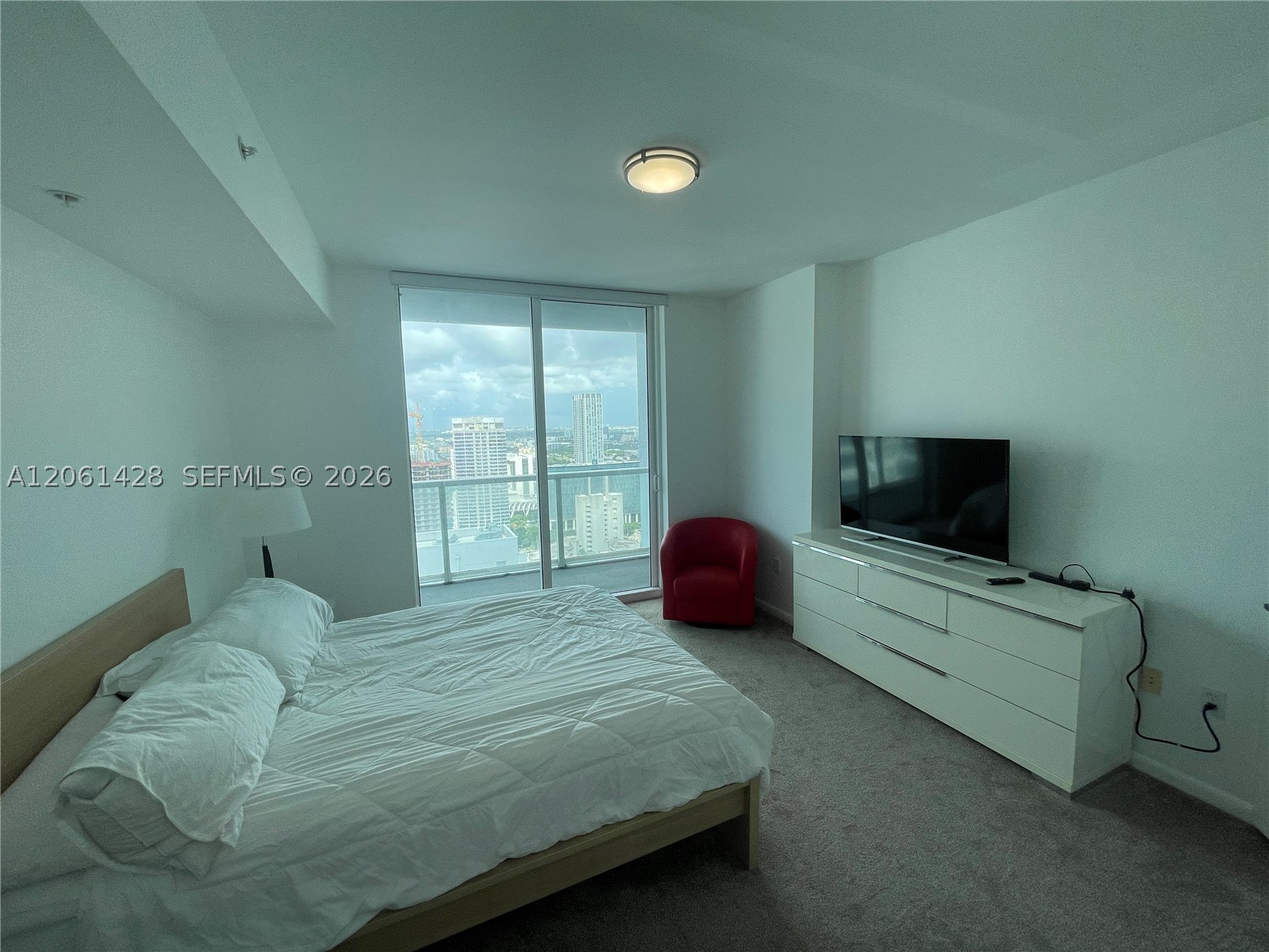 253 NE 2nd St #3806, Miami FL 33132