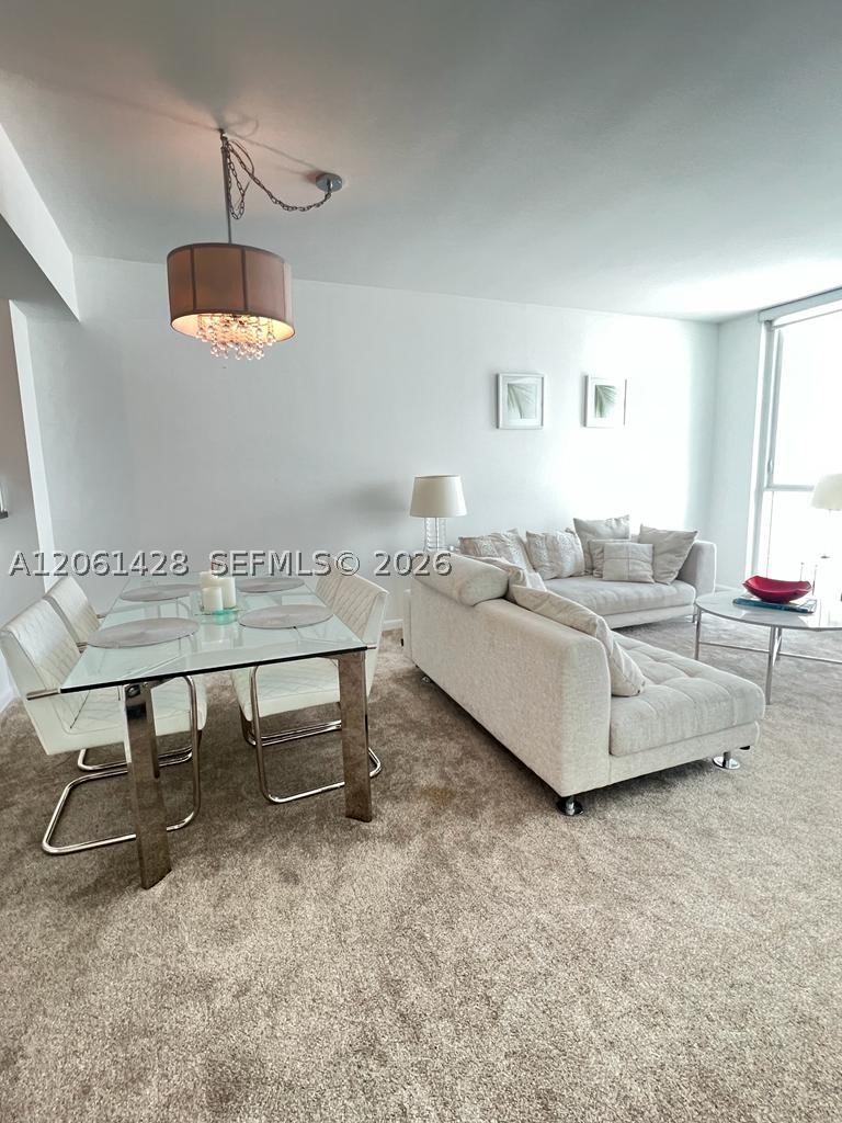 253 NE 2nd St #3806, Miami FL 33132