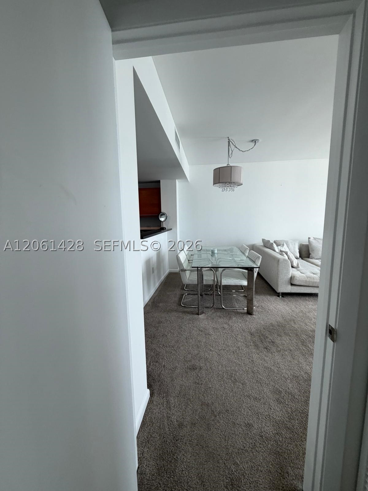 253 NE 2nd St #3806, Miami FL 33132