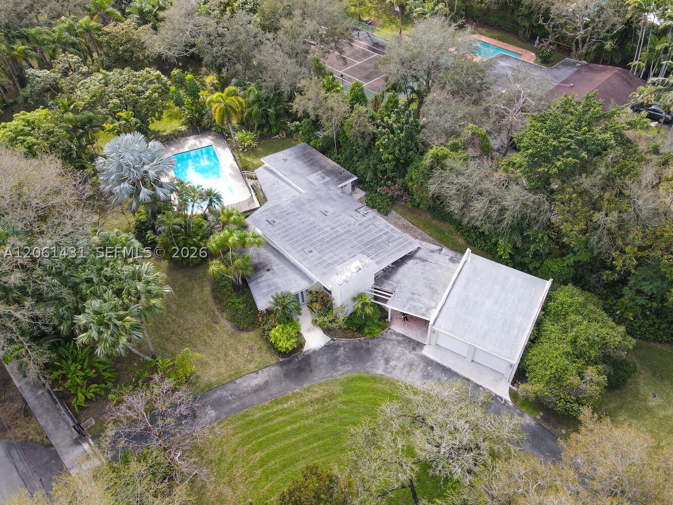 12200 SW 74th Ct, Pinecrest FL 33156