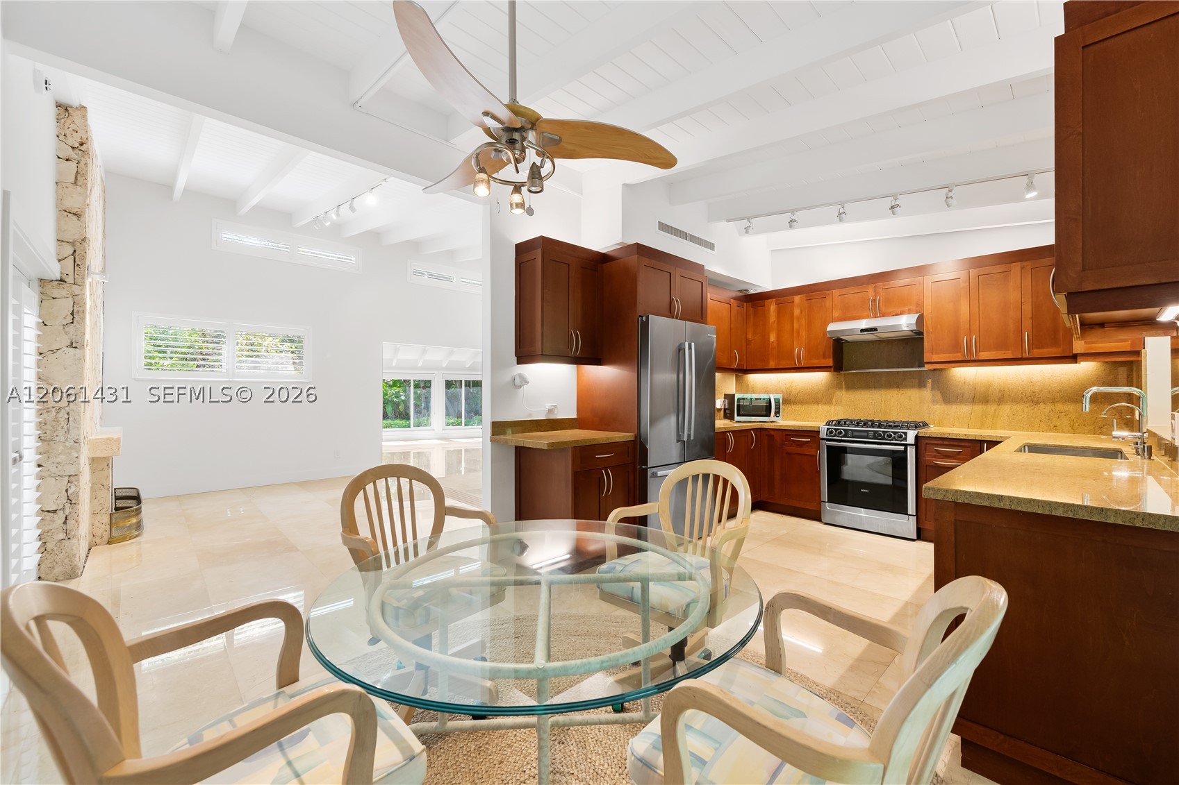 12200 SW 74th Ct, Pinecrest FL 33156