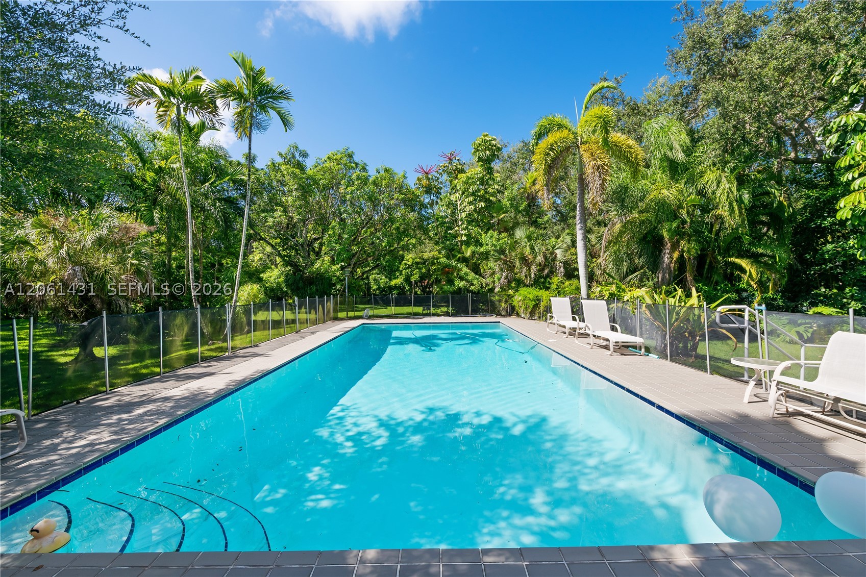 12200 SW 74th Ct, Pinecrest FL 33156