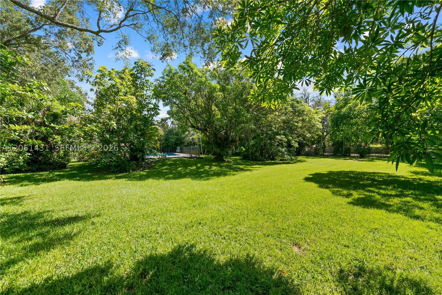 12200 SW 74th Ct, Pinecrest FL 33156