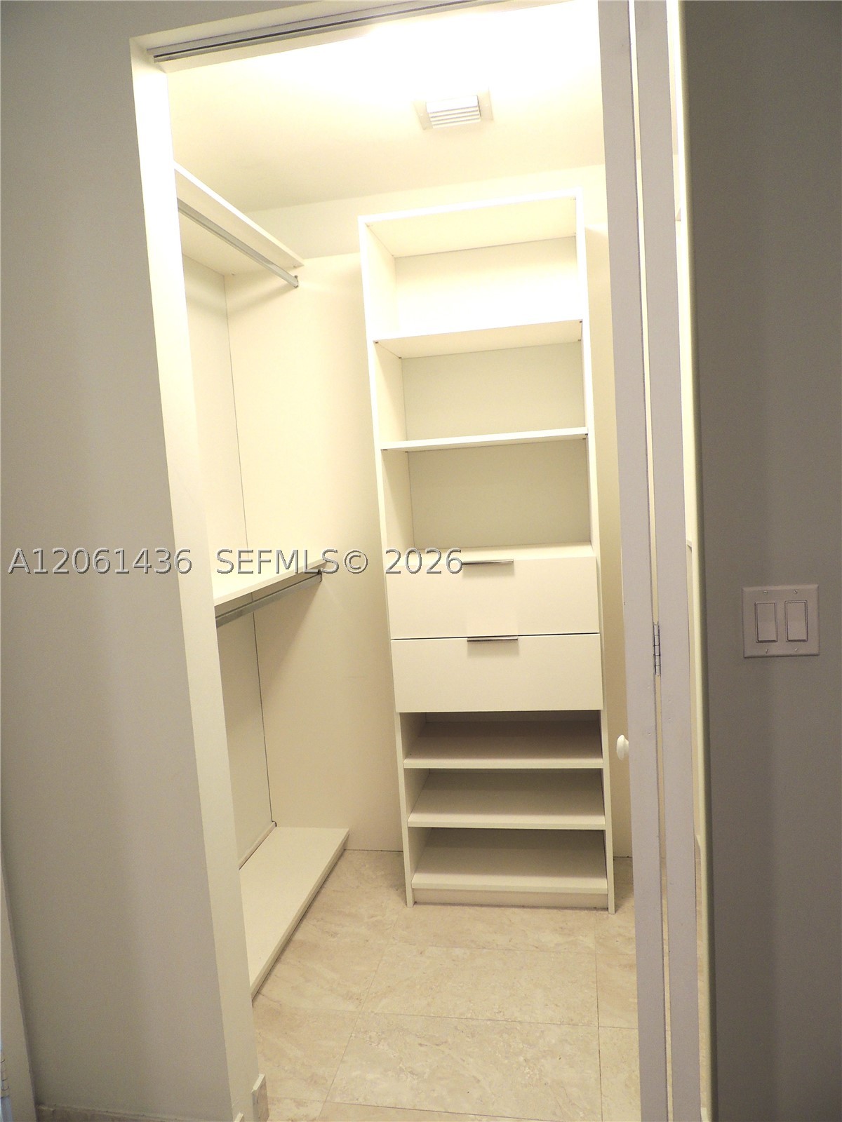 488 NE 18th St #3104, Miami FL 33132
