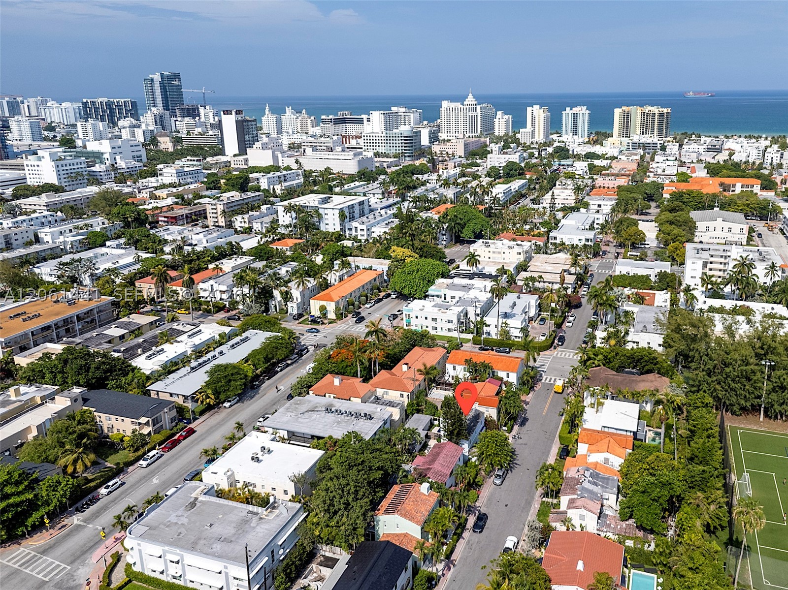 821 Espanola Way, Miami Beach FL 33139