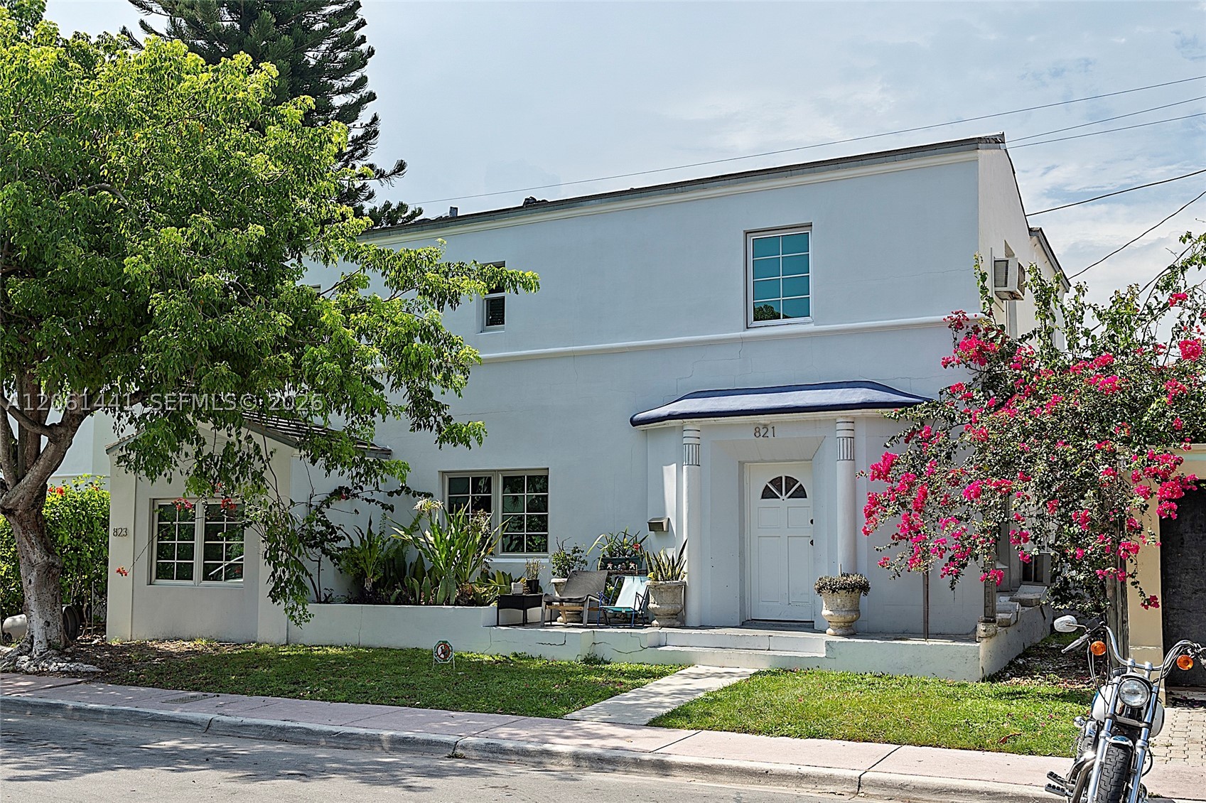 821 Espanola Way, Miami Beach FL 33139
