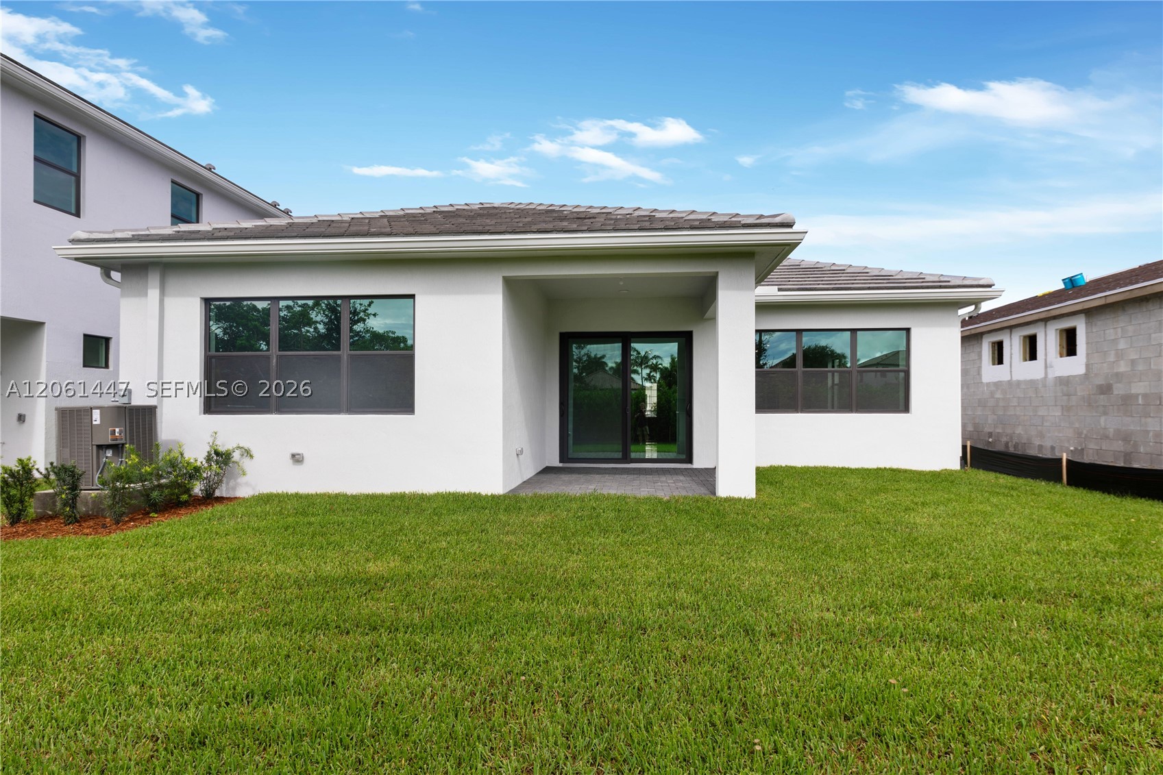 2671 NW 87th Ter, Cooper City FL 33024