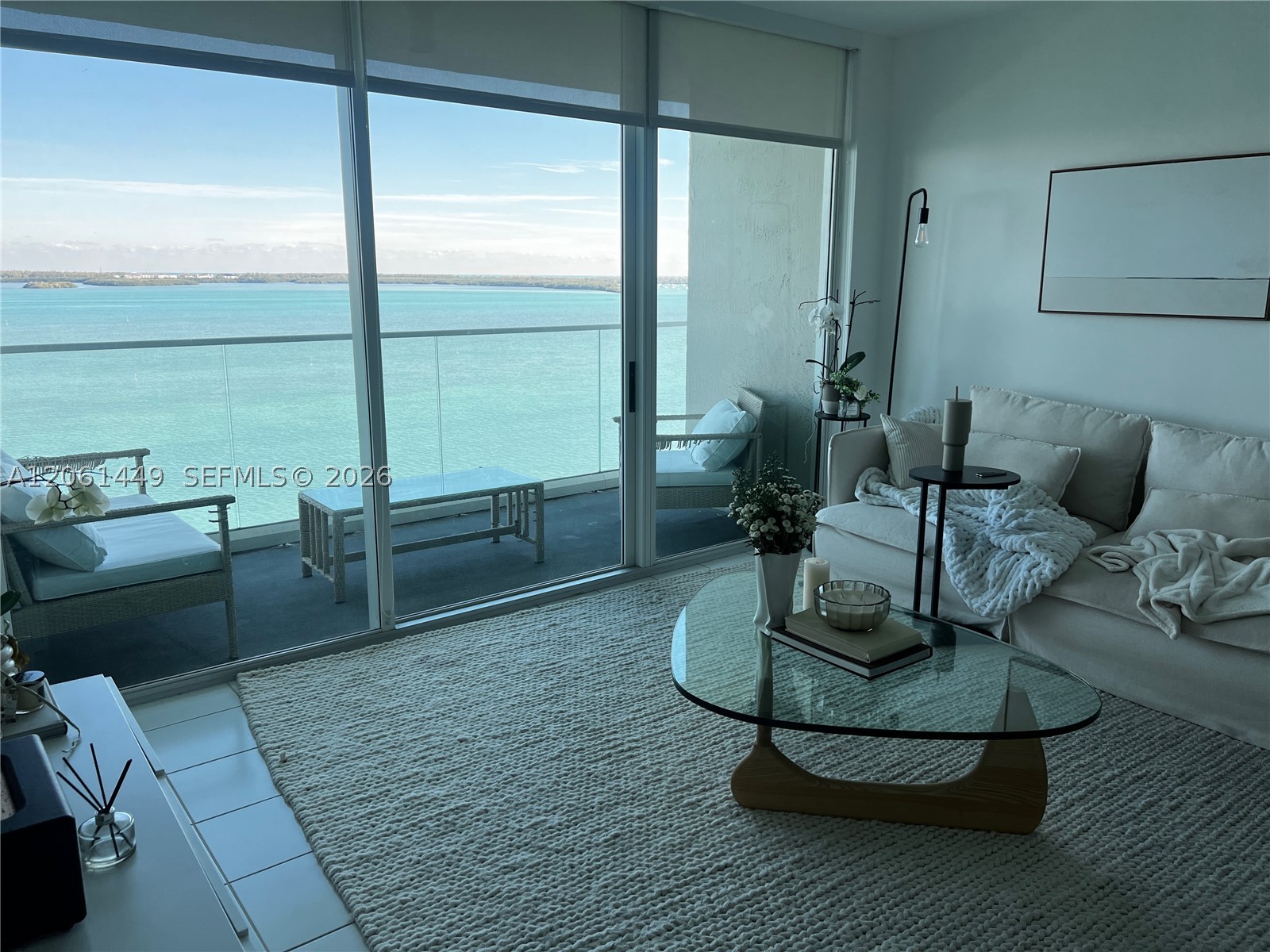 800 Claughton Island Dr #1404, Miami FL 33131