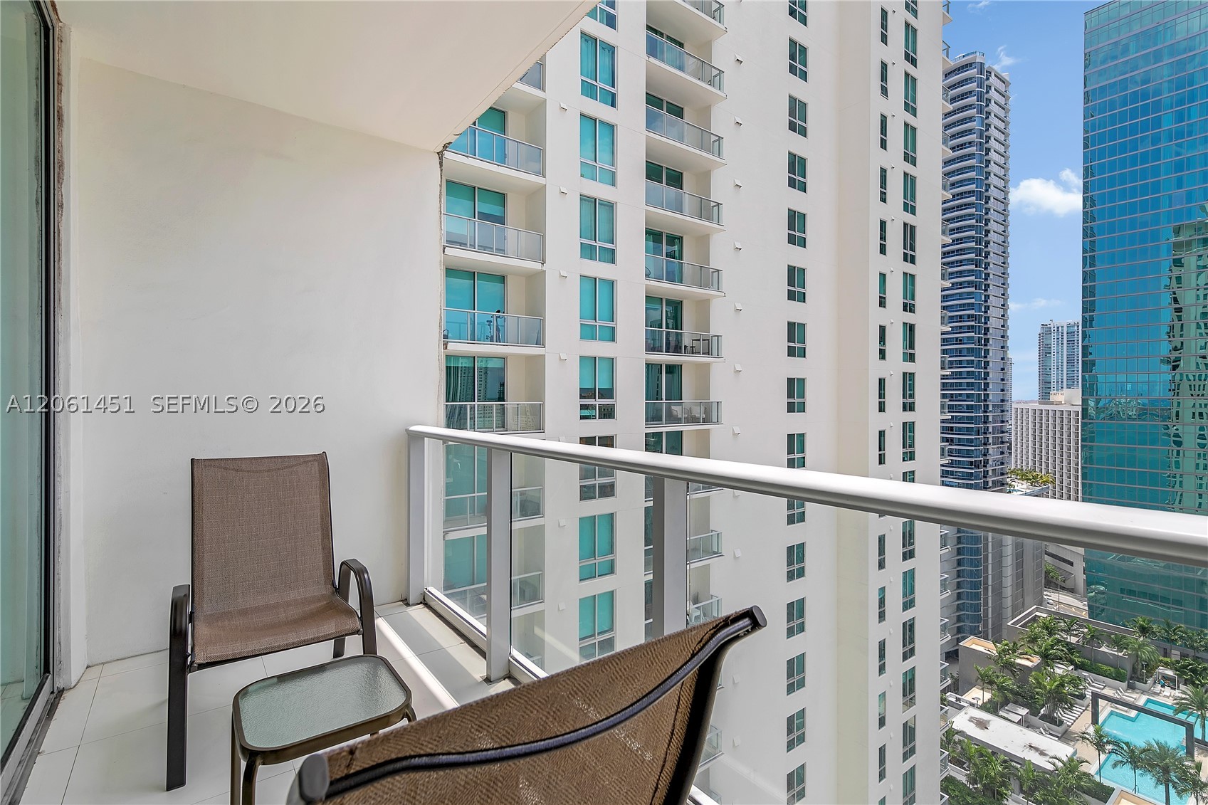 300 S Biscayne Blvd #T-2309, Miami FL 33131