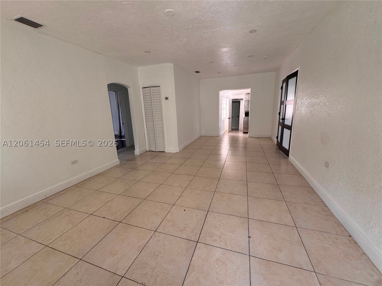 124 NW 89th St #124, El Portal FL 33150