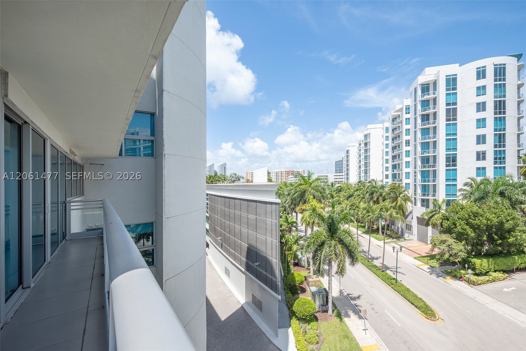 2950 NE 188th St #449, Aventura FL 33180