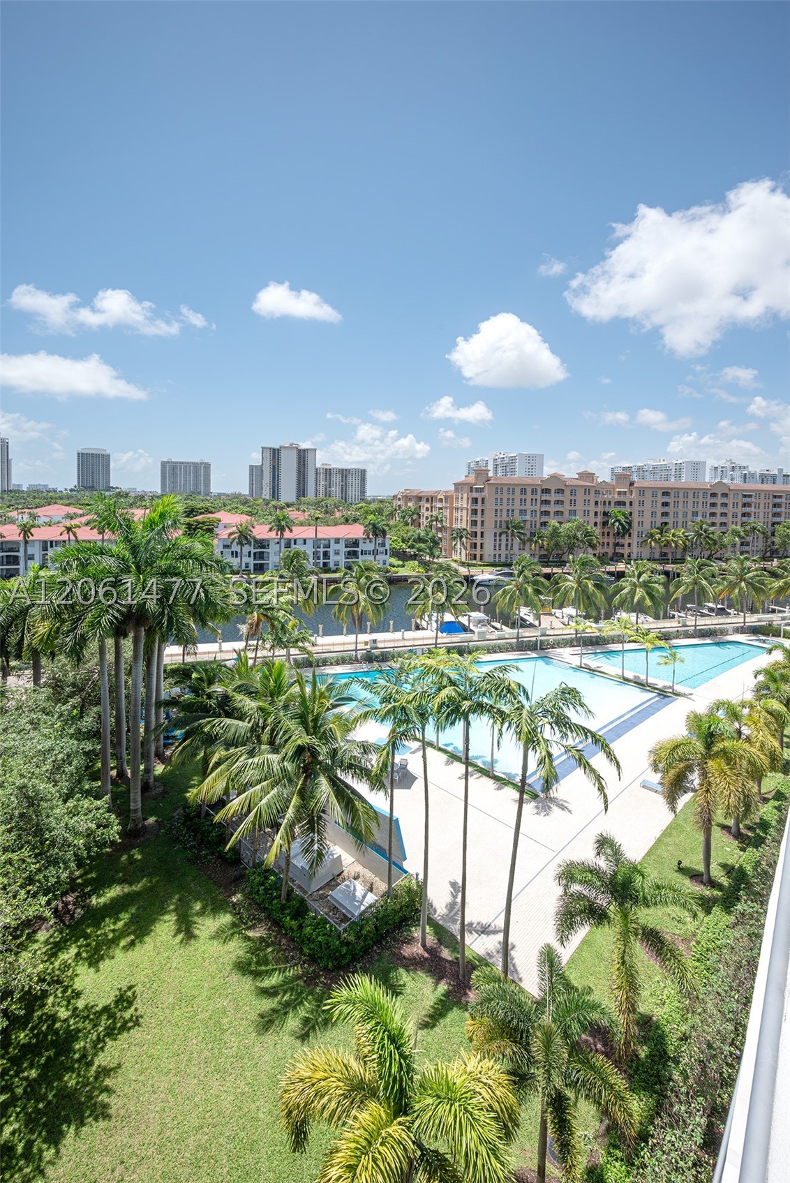 2950 NE 188th St #449, Aventura FL 33180