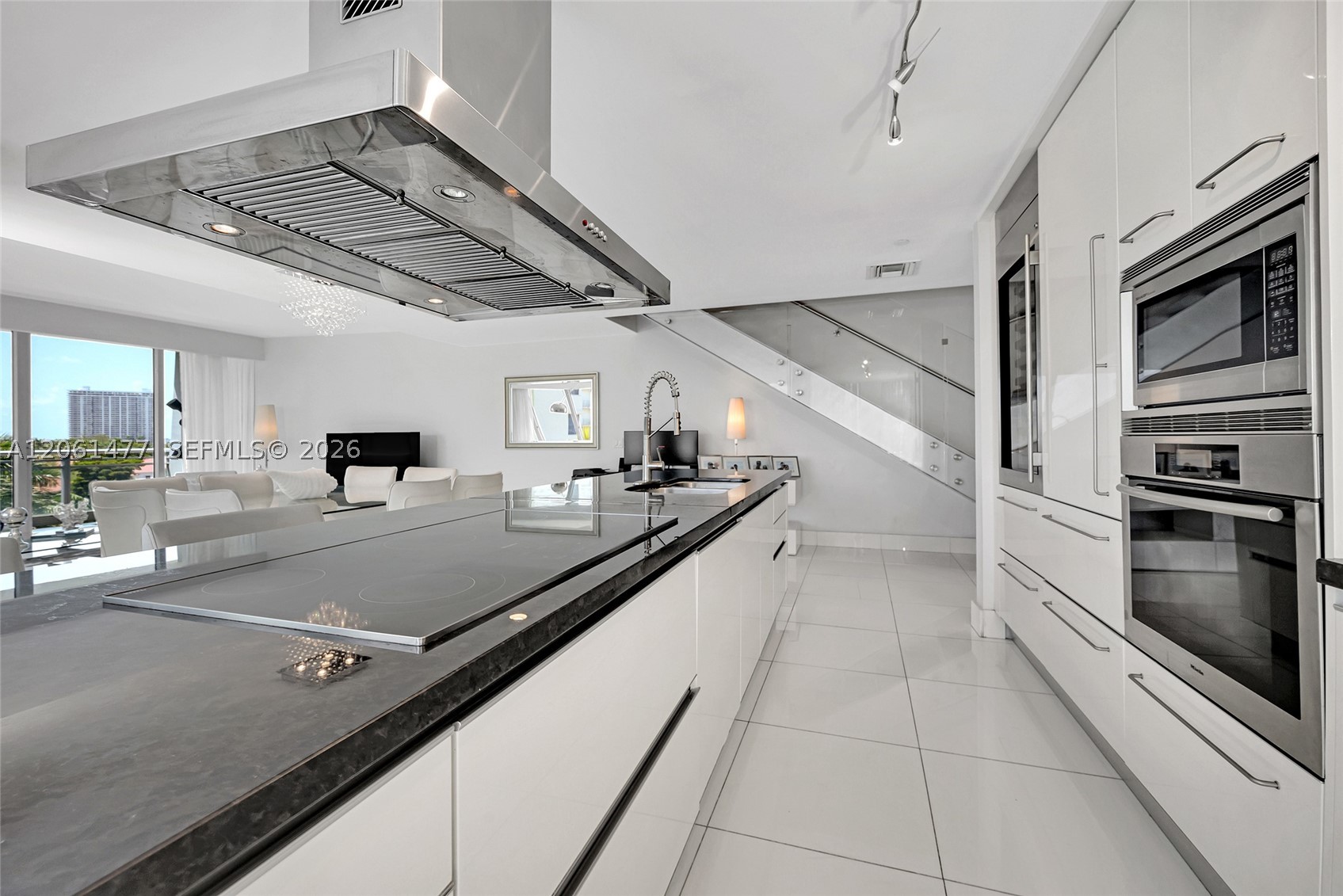 2950 NE 188th St #449, Aventura FL 33180