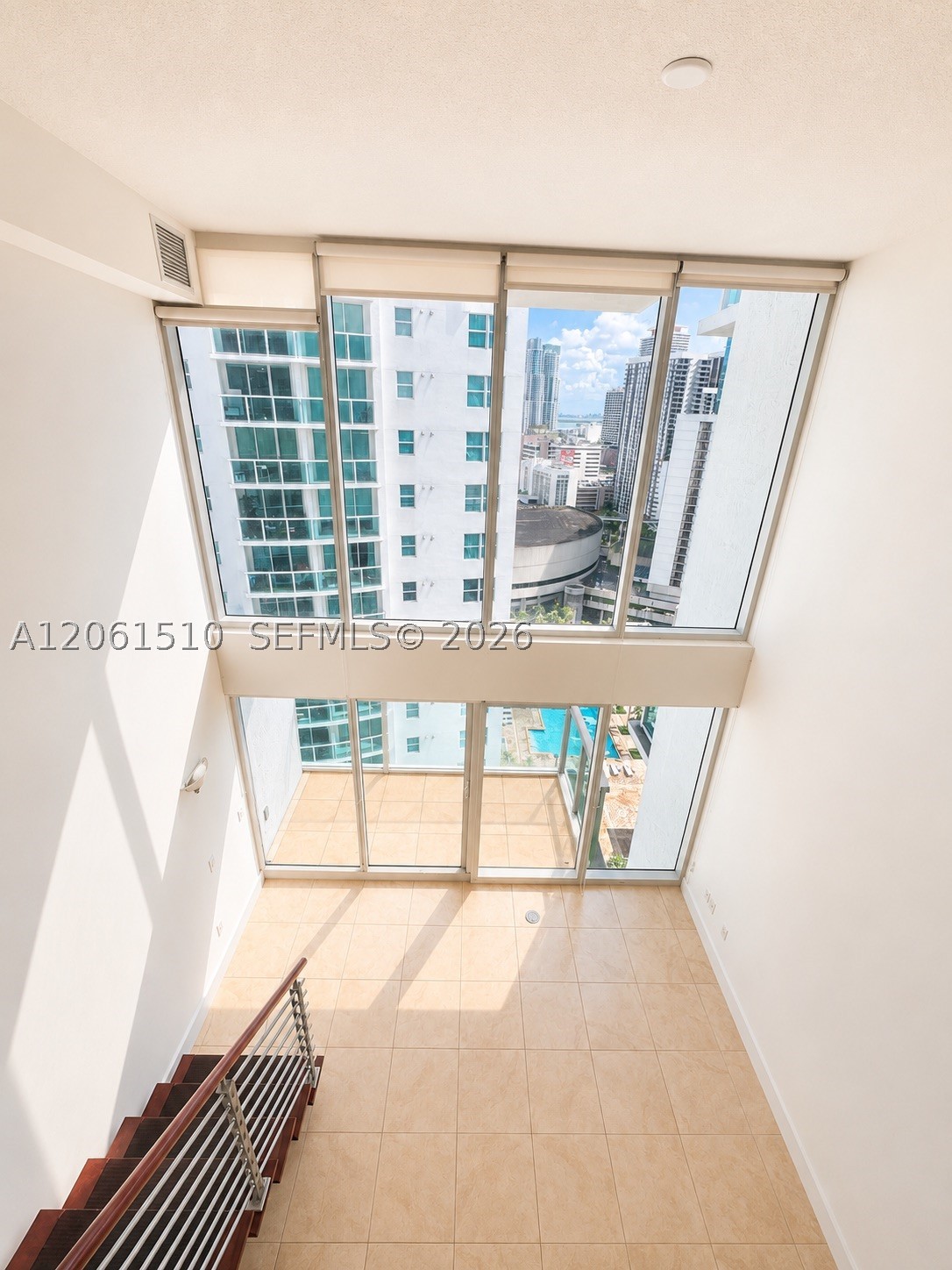 41 SE 5th St #1415, Miami FL 33131