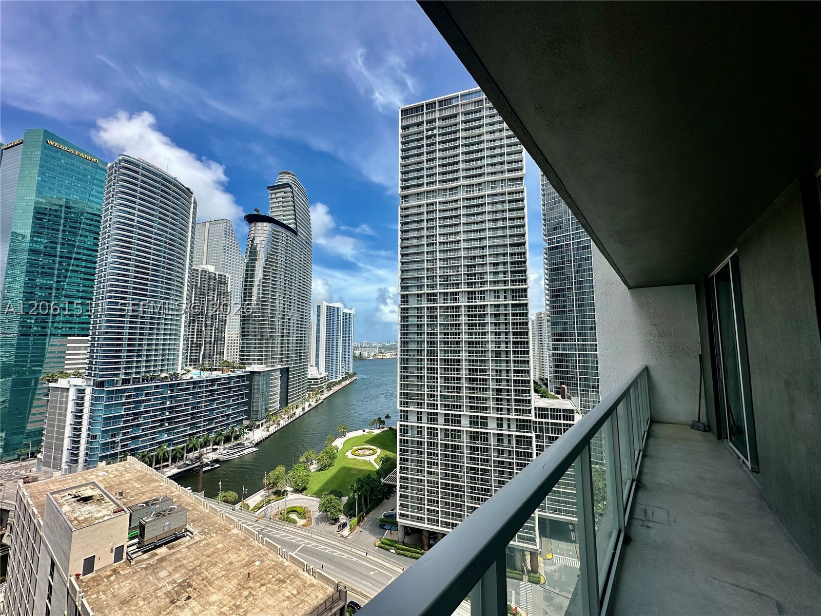 500 Brickell Ave #2407, Miami FL 33131
