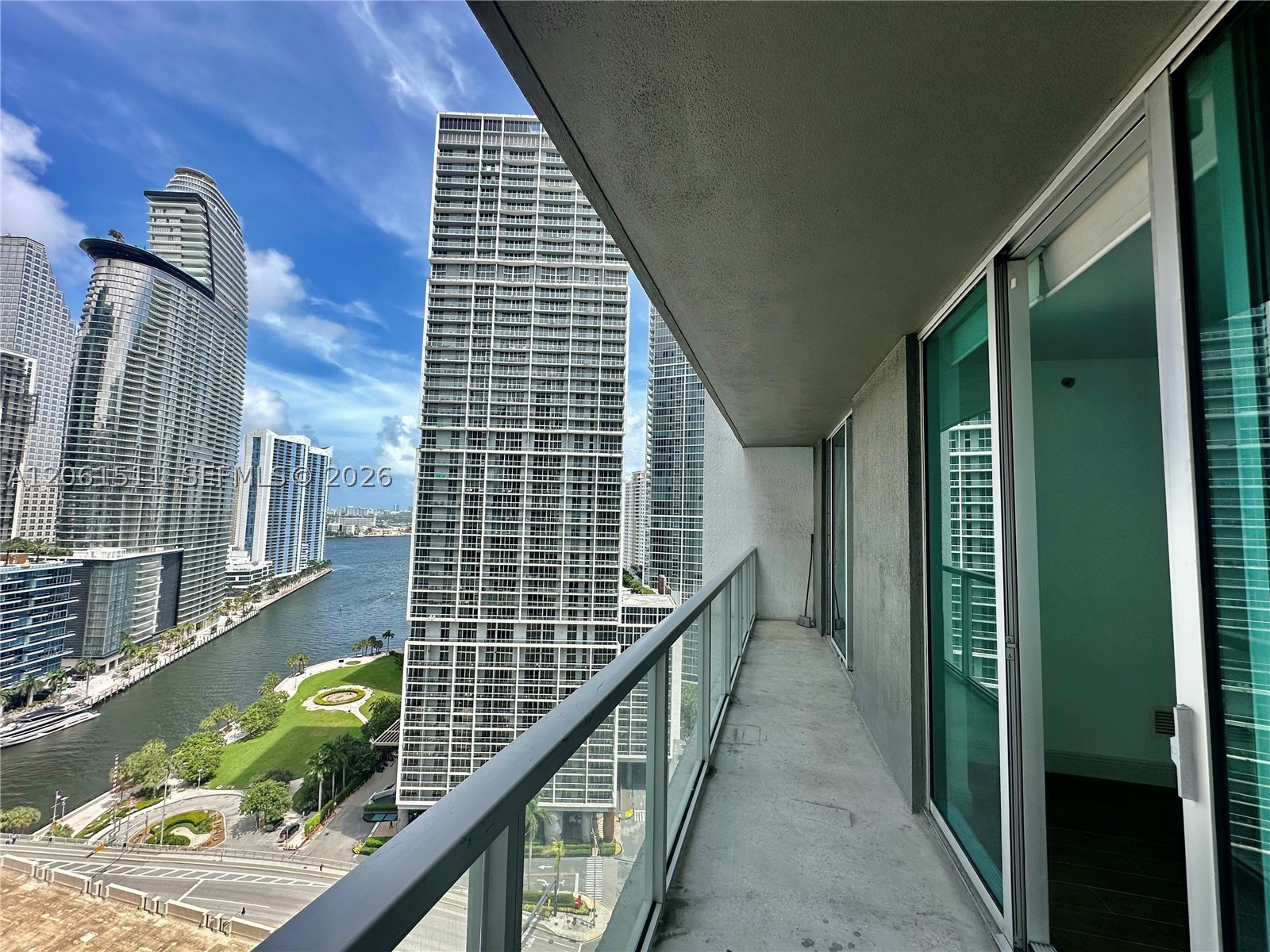 500 Brickell Ave #2407, Miami FL 33131