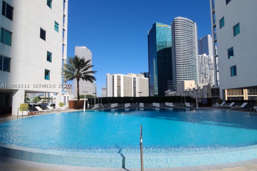 500 Brickell Ave #2407, Miami FL 33131