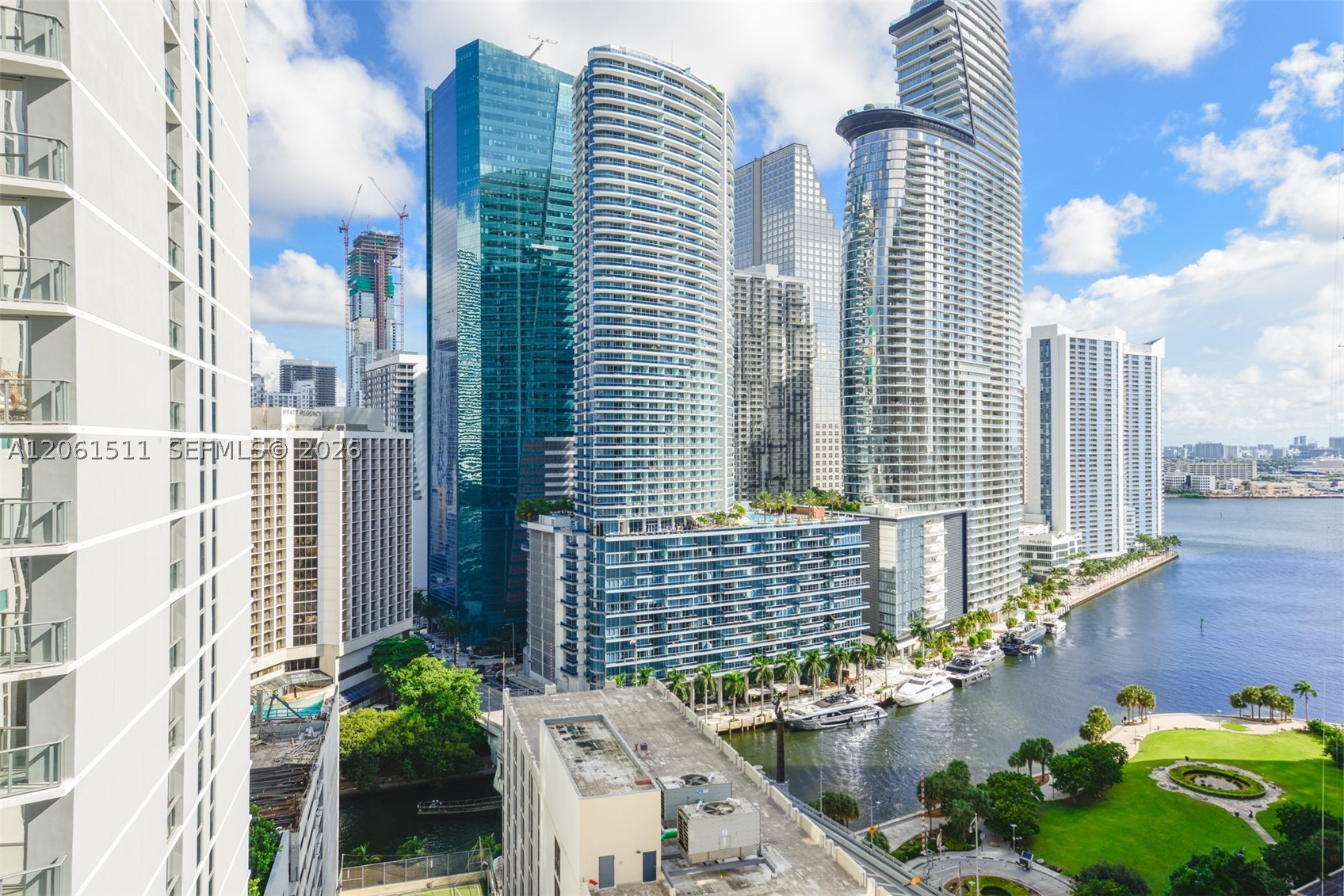 500 Brickell Ave #2407, Miami FL 33131