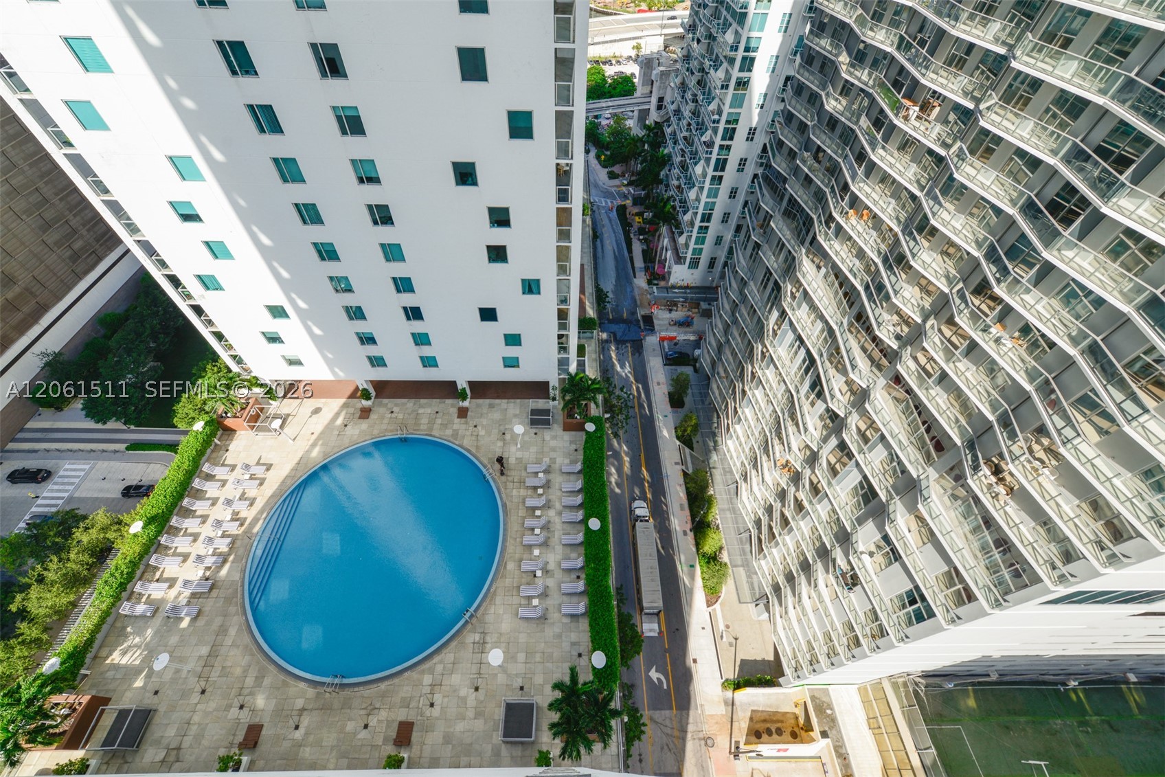 500 Brickell Ave #2407, Miami FL 33131
