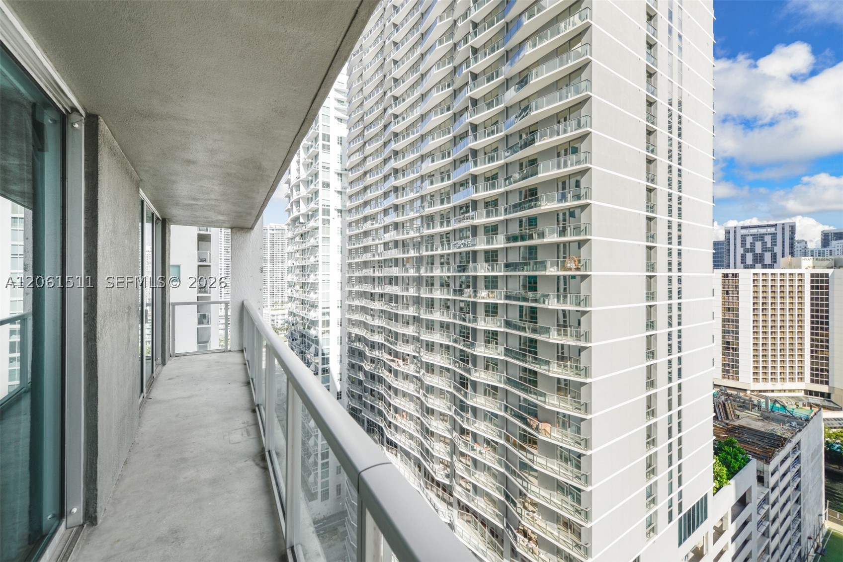 500 Brickell Ave #2407, Miami FL 33131