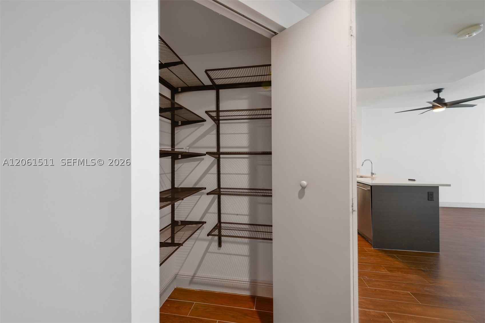 500 Brickell Ave #2407, Miami FL 33131