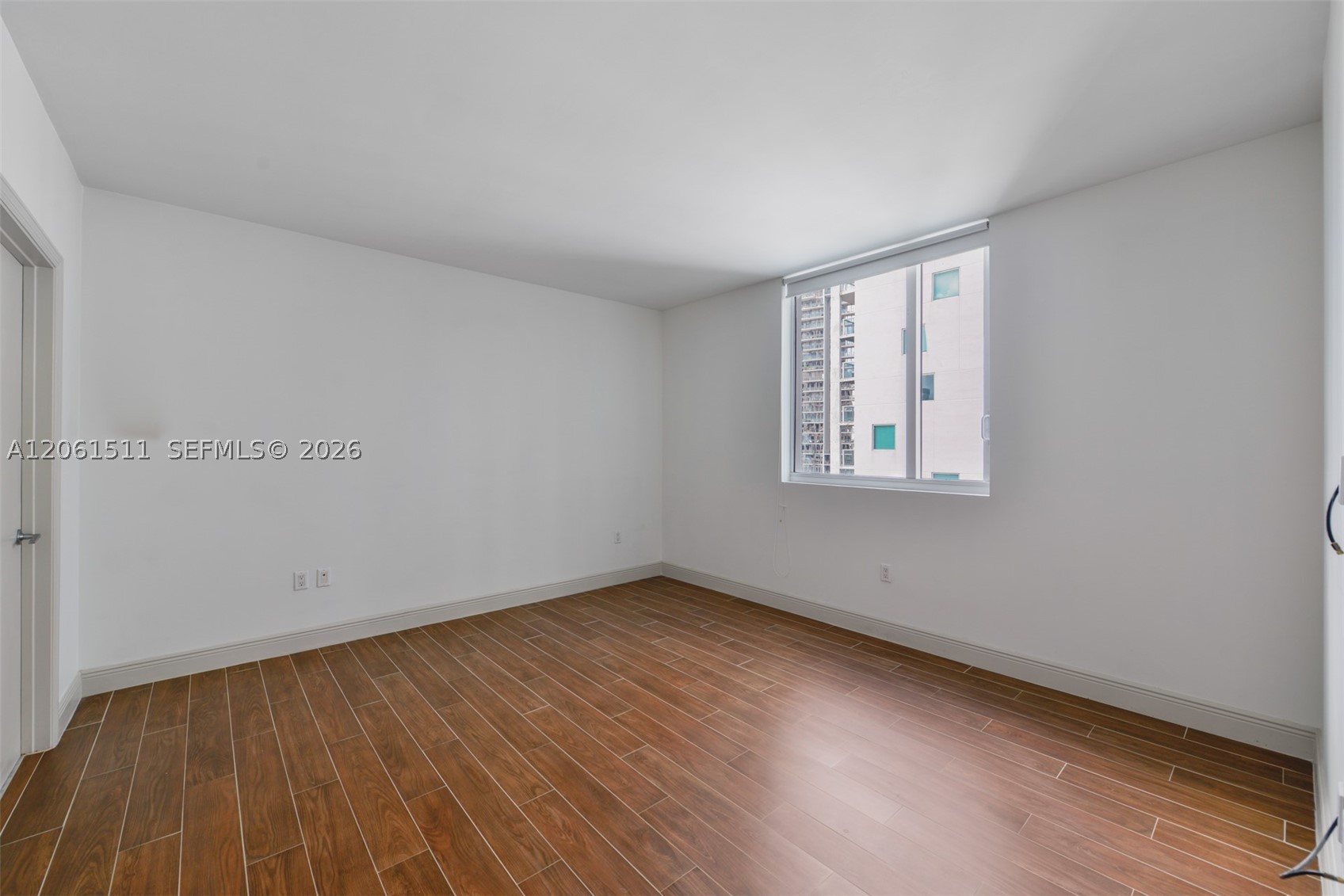 500 Brickell Ave #2407, Miami FL 33131