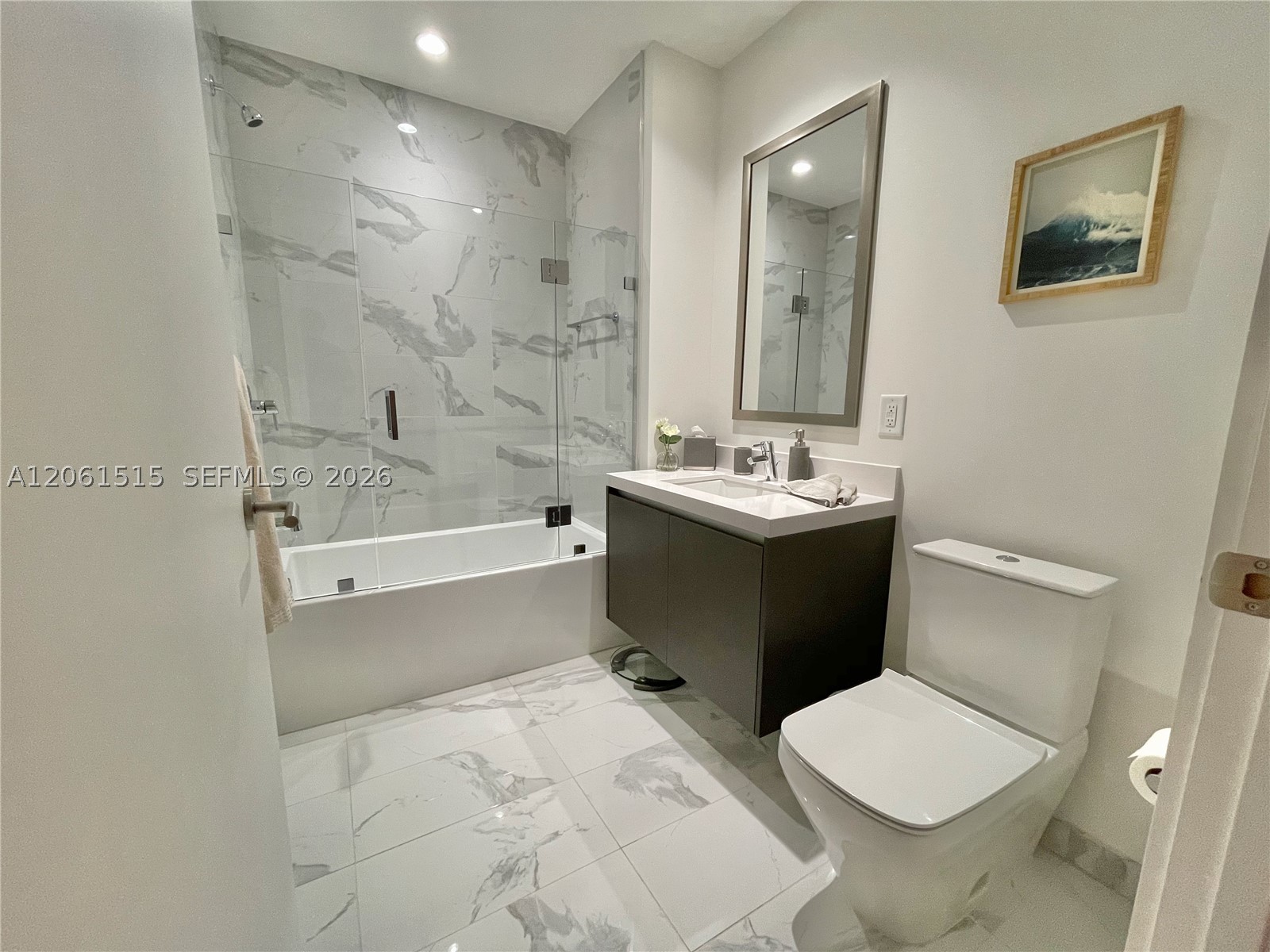 851 NE 1st Ave #2605, Miami FL 33132