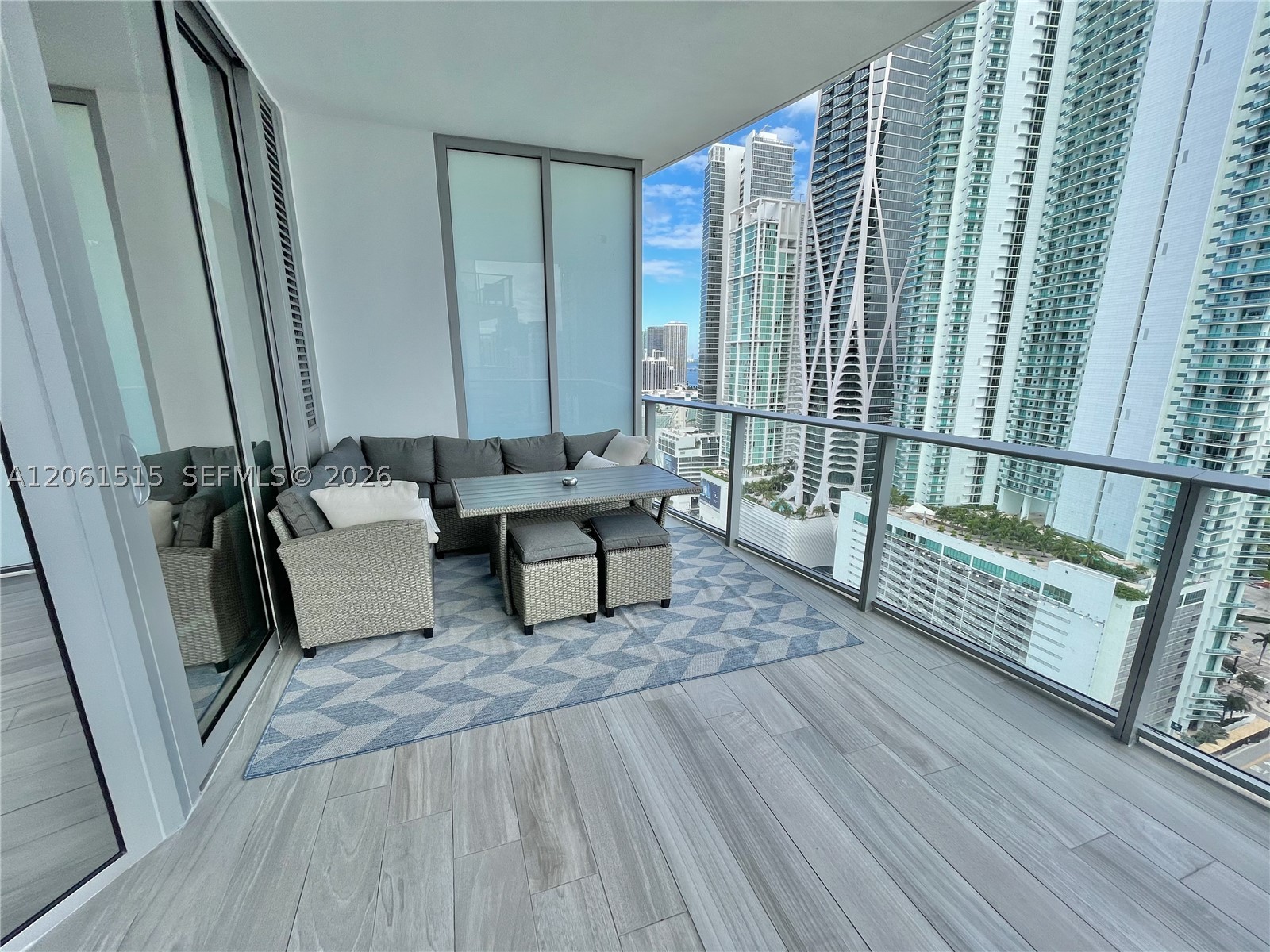 851 NE 1st Ave #2605, Miami FL 33132