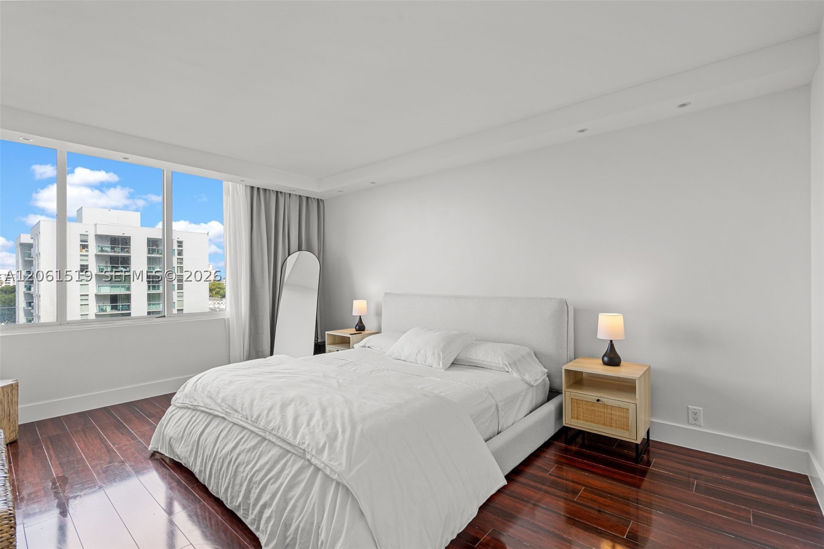 1000 West Ave #609, Miami Beach FL 33139