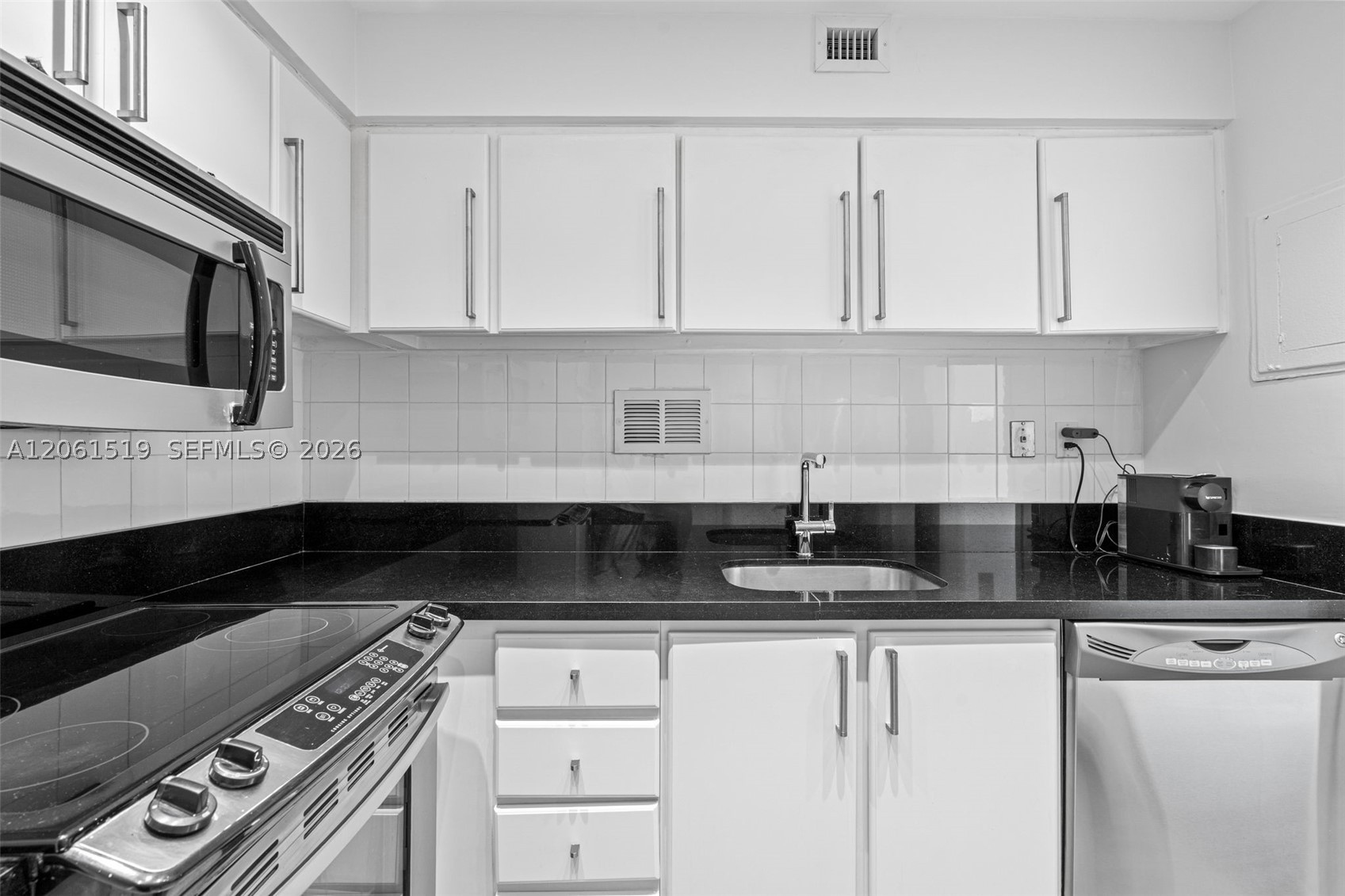 1000 West Ave #609, Miami Beach FL 33139