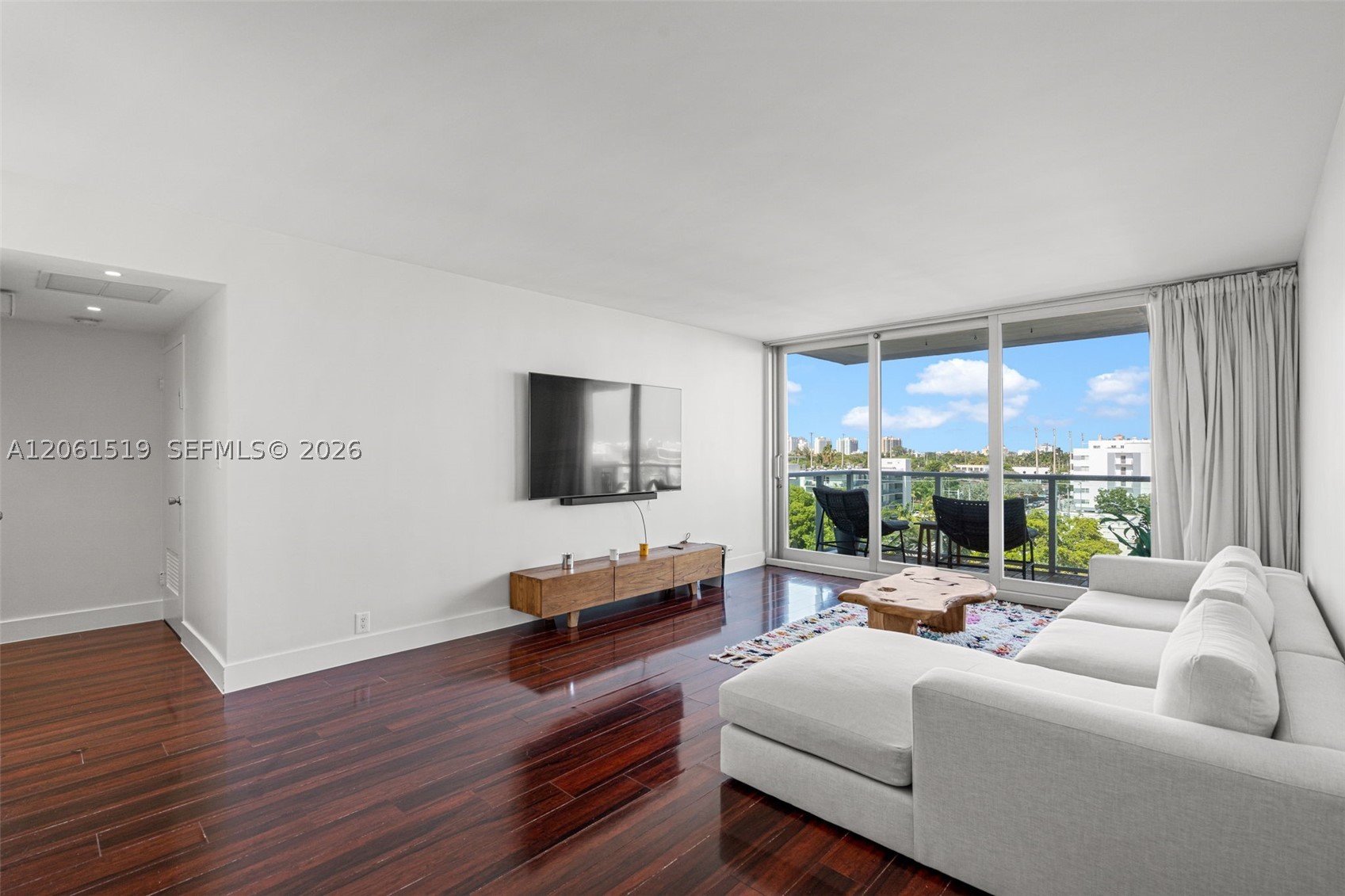 1000 West Ave #609, Miami Beach FL 33139