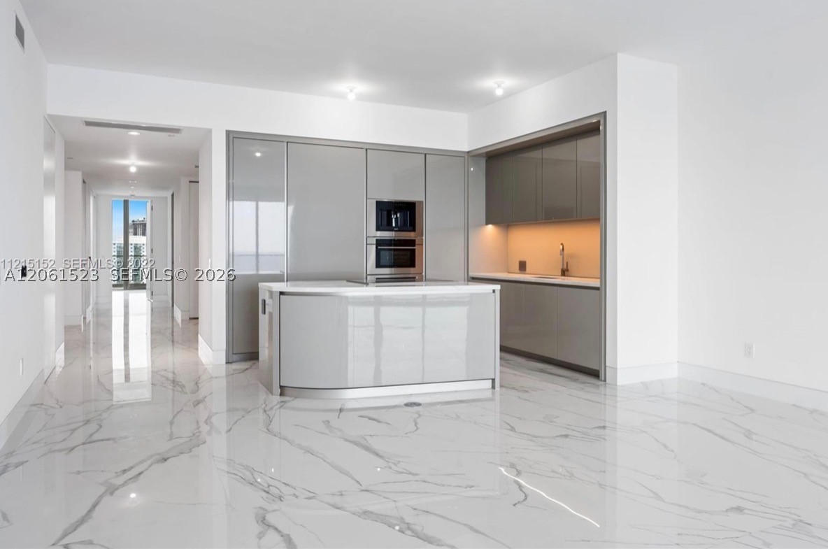 Sunny Isles Beach FL 33160 - A12061523