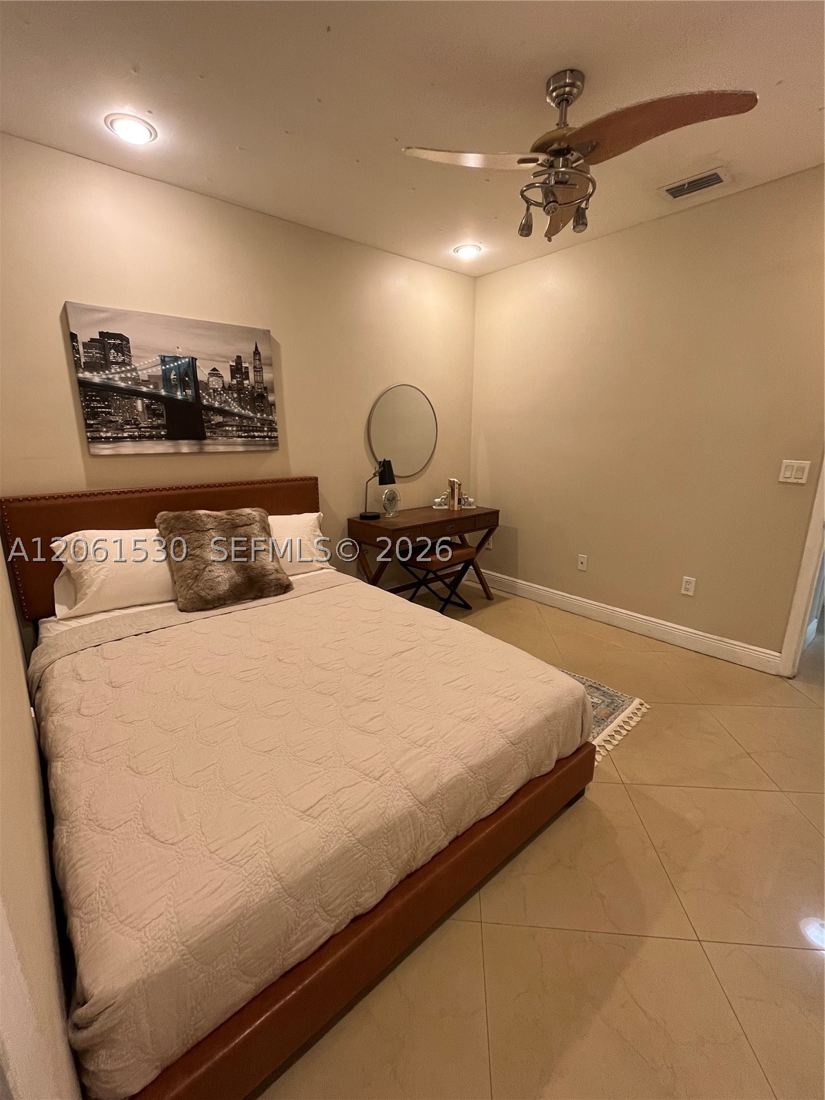 1029 SW 10th Ave, Miami FL 33130