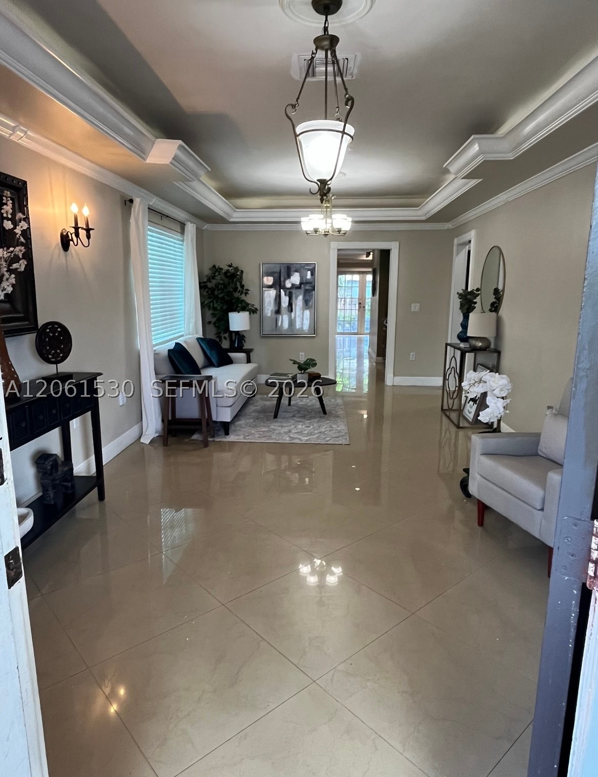 1029 SW 10th Ave, Miami FL 33130