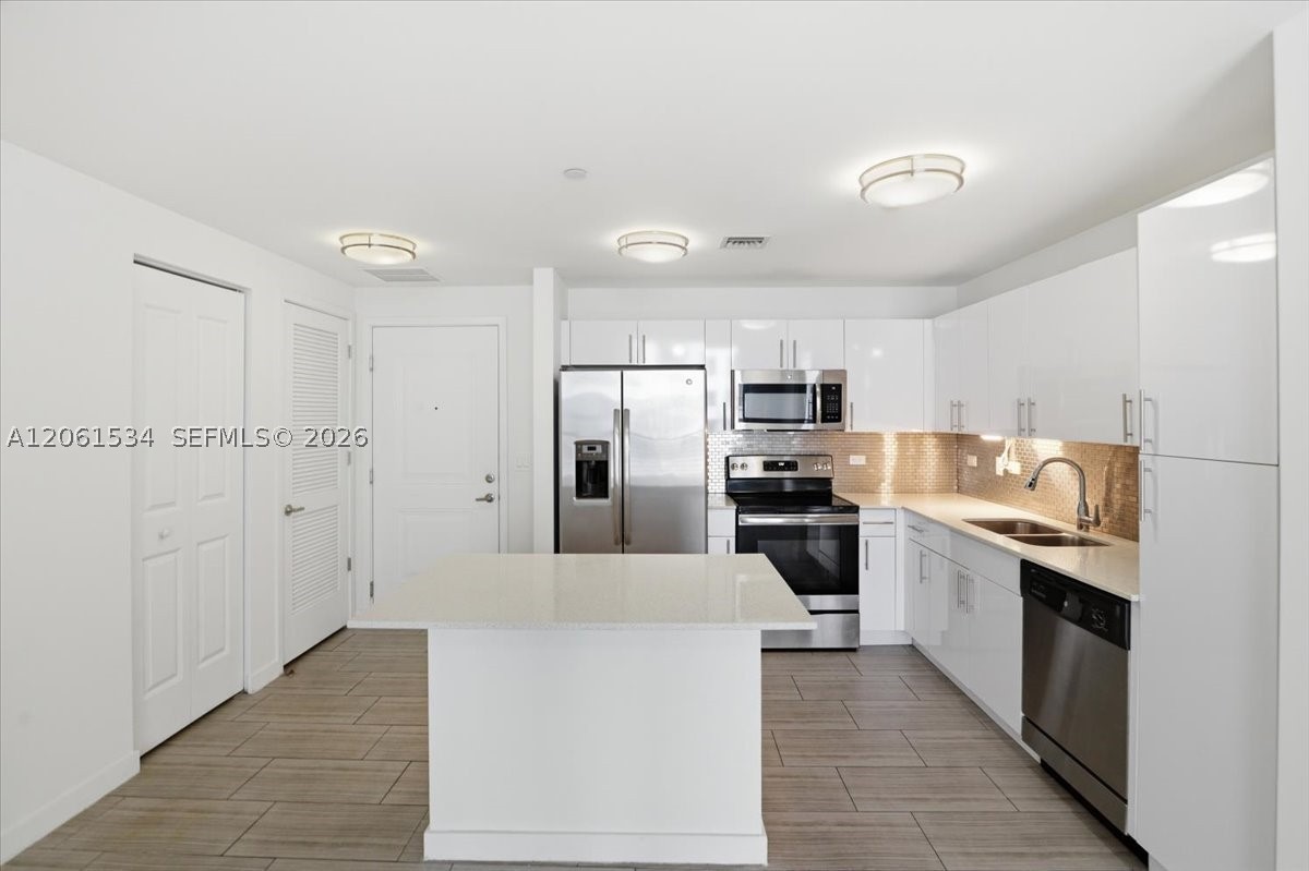 1776 Polk St #703, Hollywood FL 33020