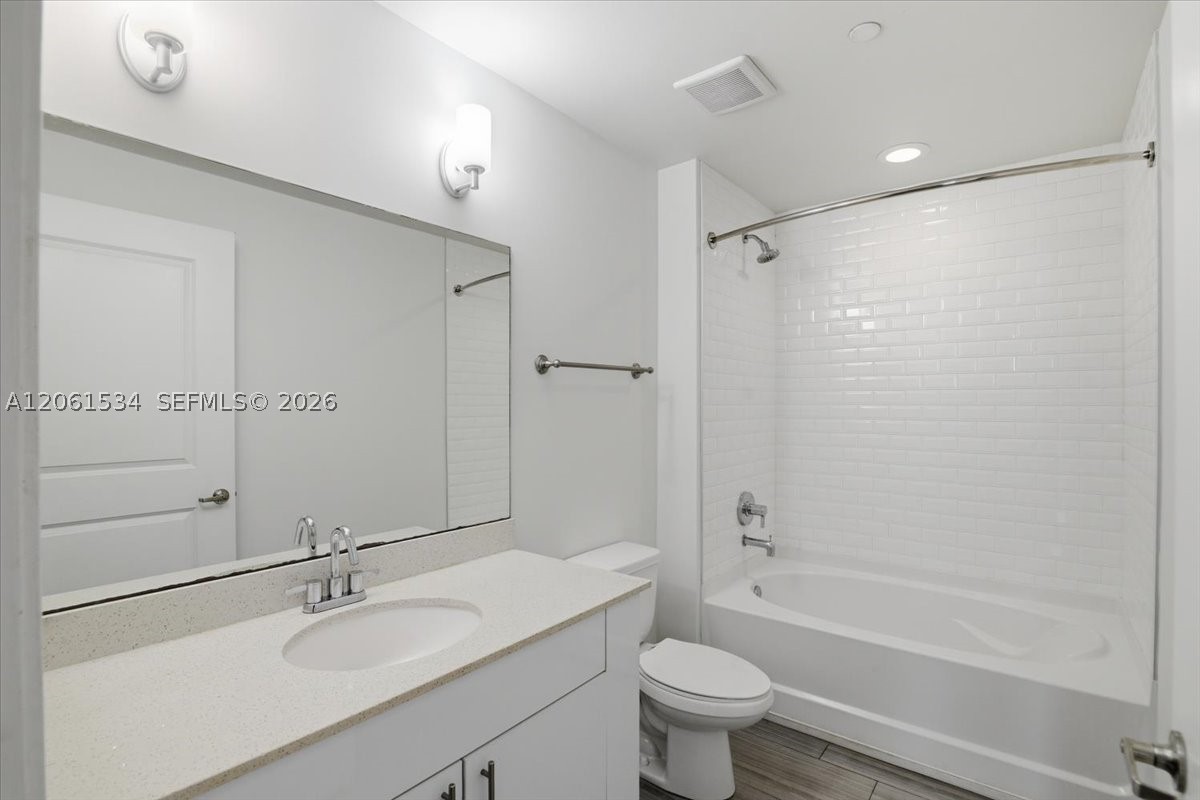 1776 Polk St #703, Hollywood FL 33020