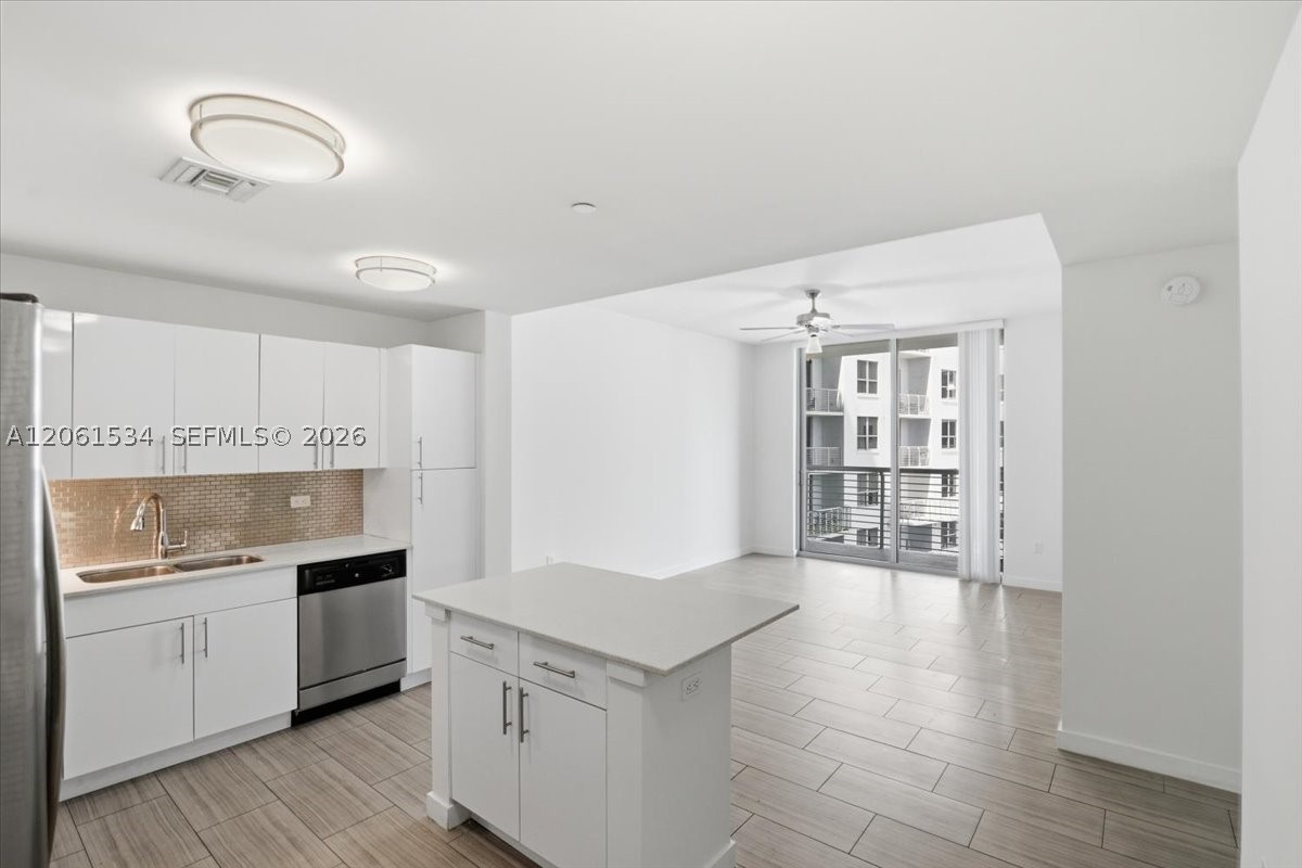 1776 Polk St #703, Hollywood FL 33020
