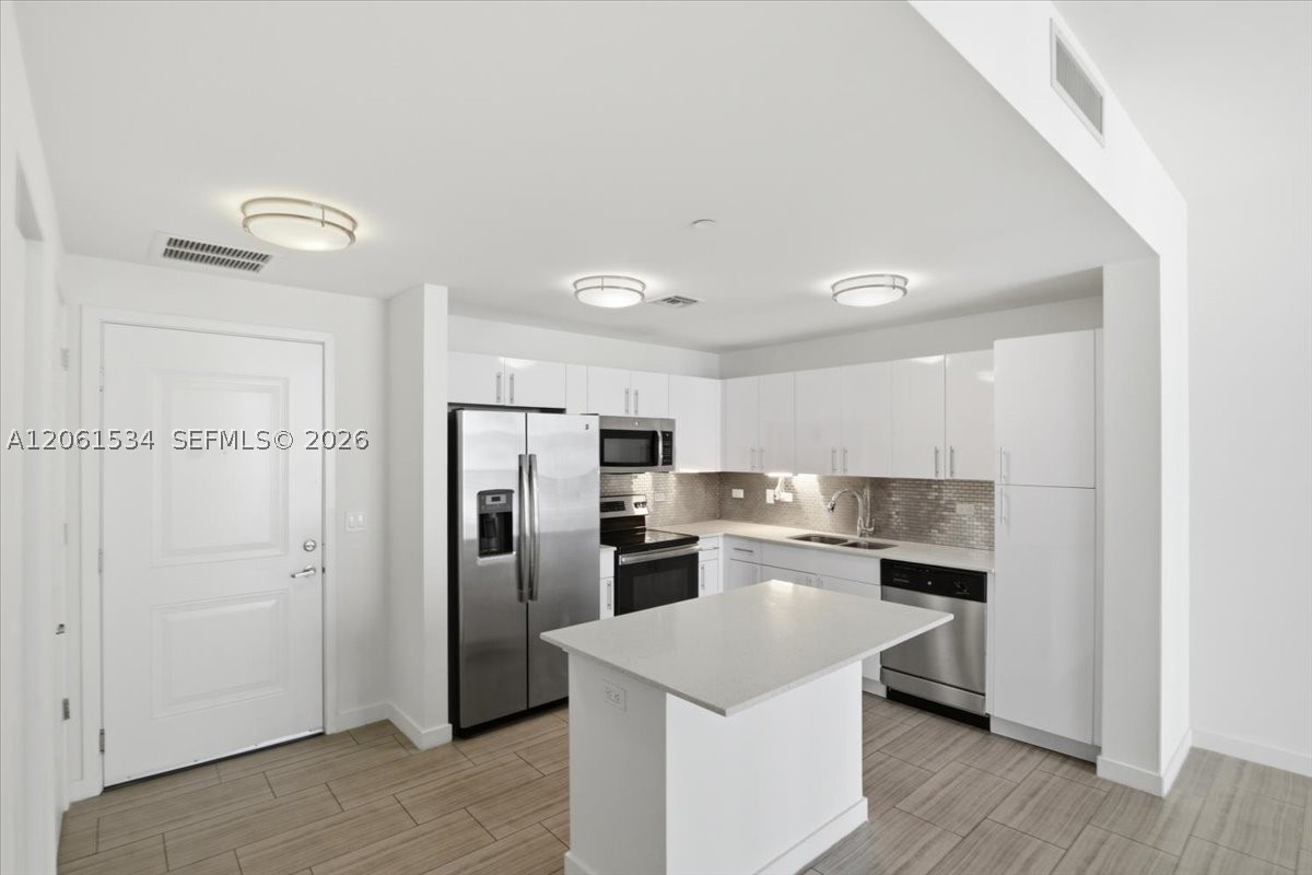1776 Polk St #703, Hollywood FL 33020